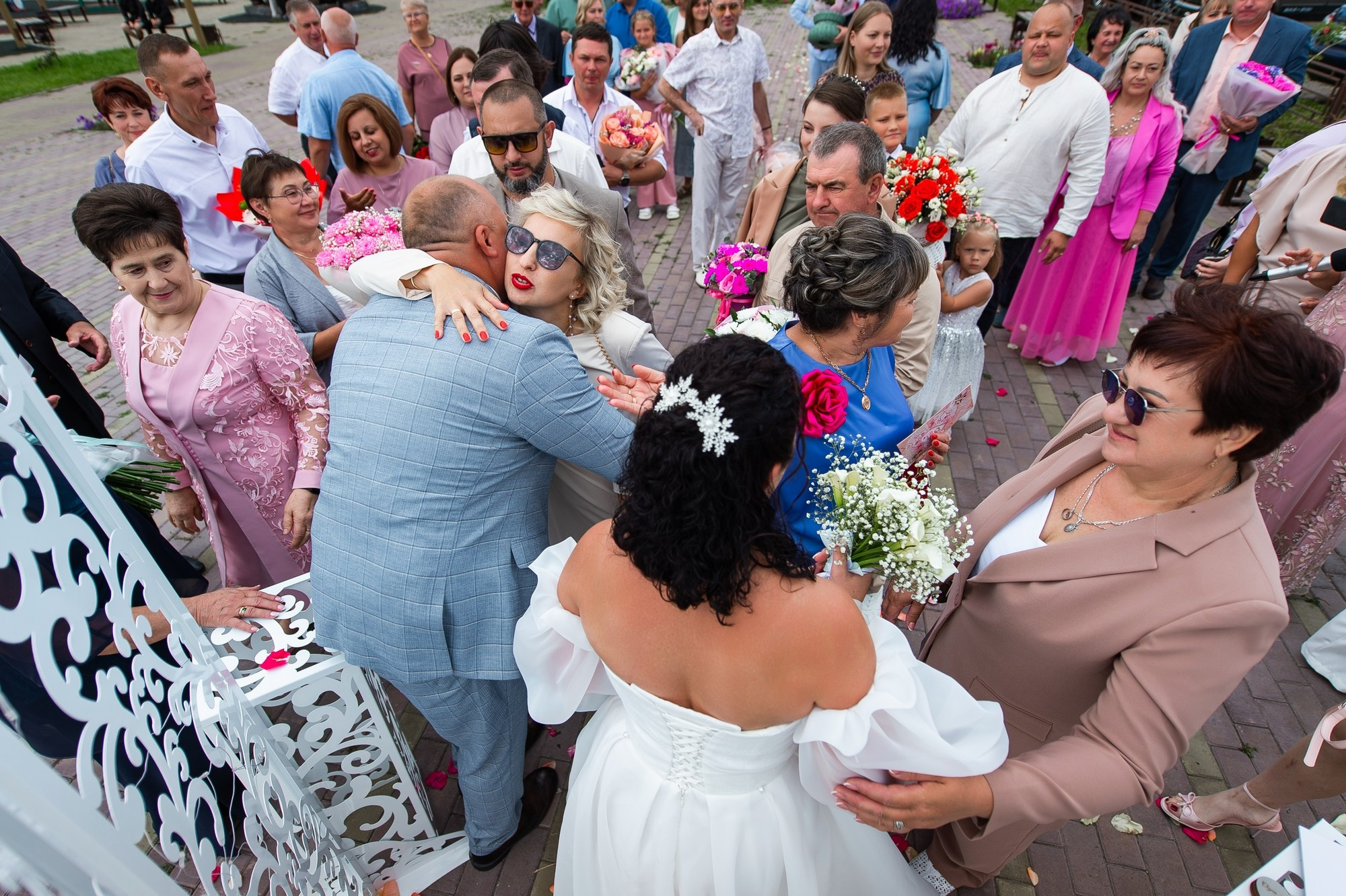 Свадебный день Александра и Эки. Свадебный и семейный фотограф в Омске Мормулев Михаил