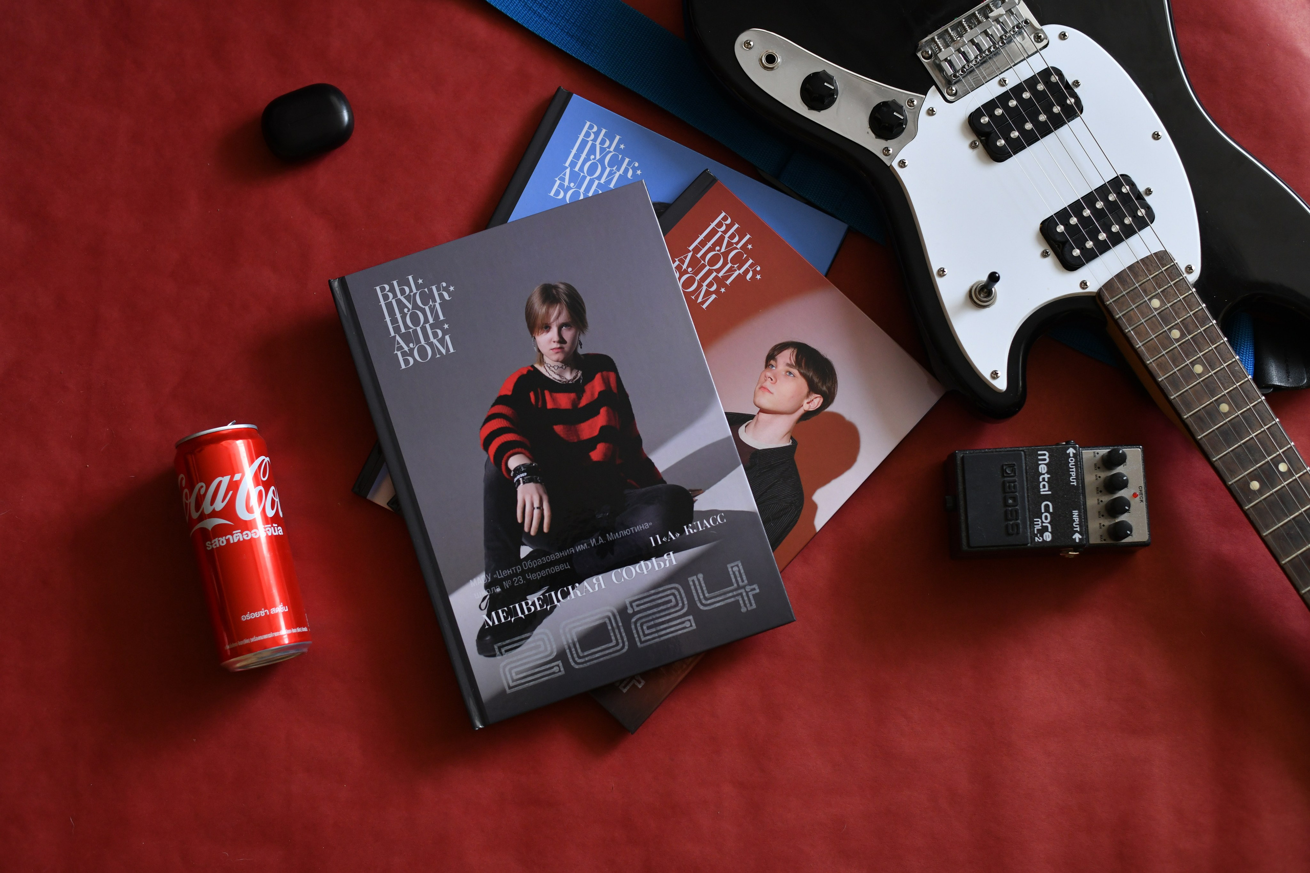 Выпускные альбомы Череповец. Выпускные альбомы для школьников в Череповце