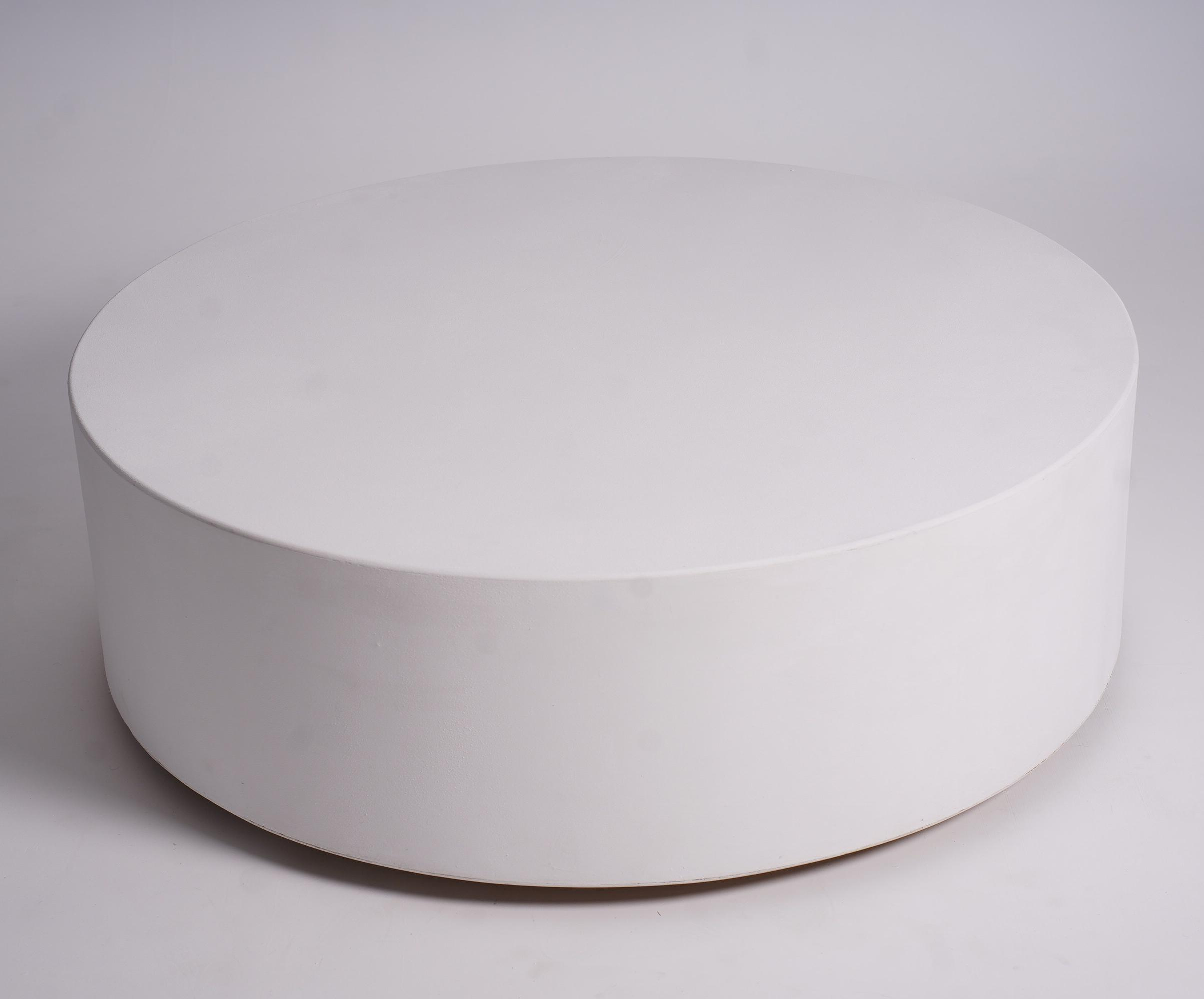 Современное оборудование в нашей студии и очень много реквизита. Фотостудия LUNA — аренда циклорамы и фотозон в Екатеринбурге