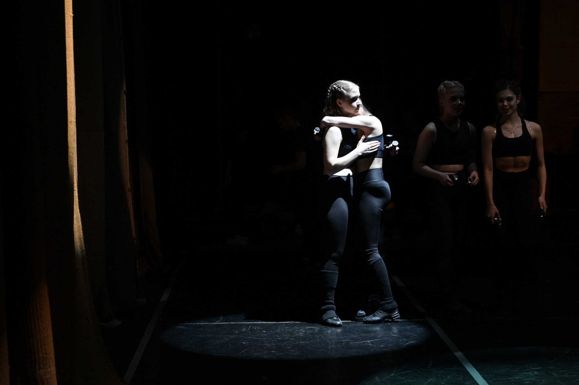 Школа современного танца Spark: Backstage. Елена Дружинина. Спортивный и репортажный фотограф