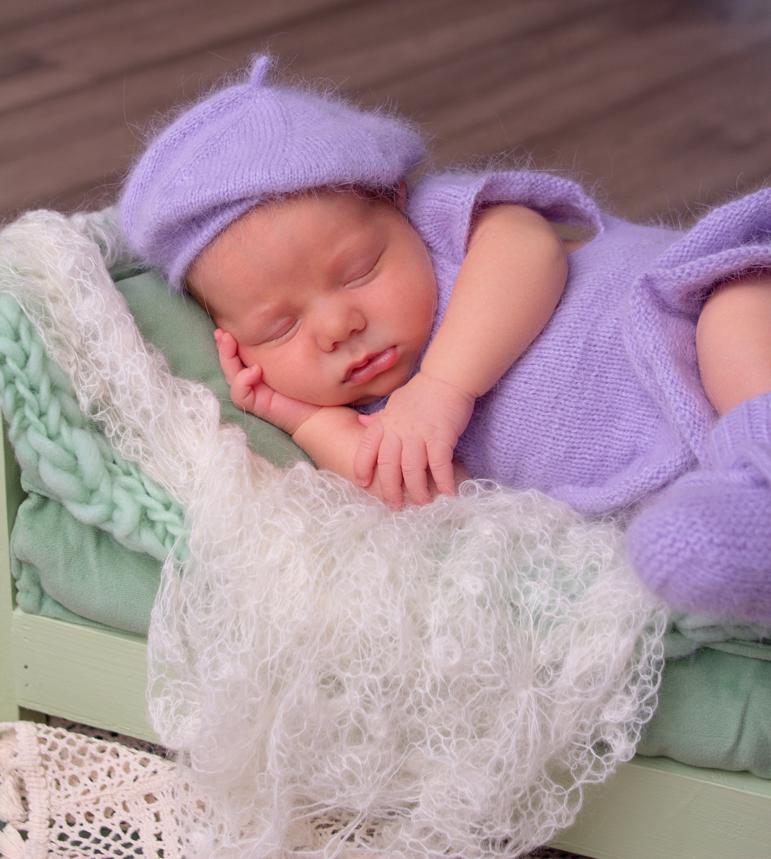Образы в вязаных костюмчиках. Первый кадр | newborn фотограф | Всеволожск