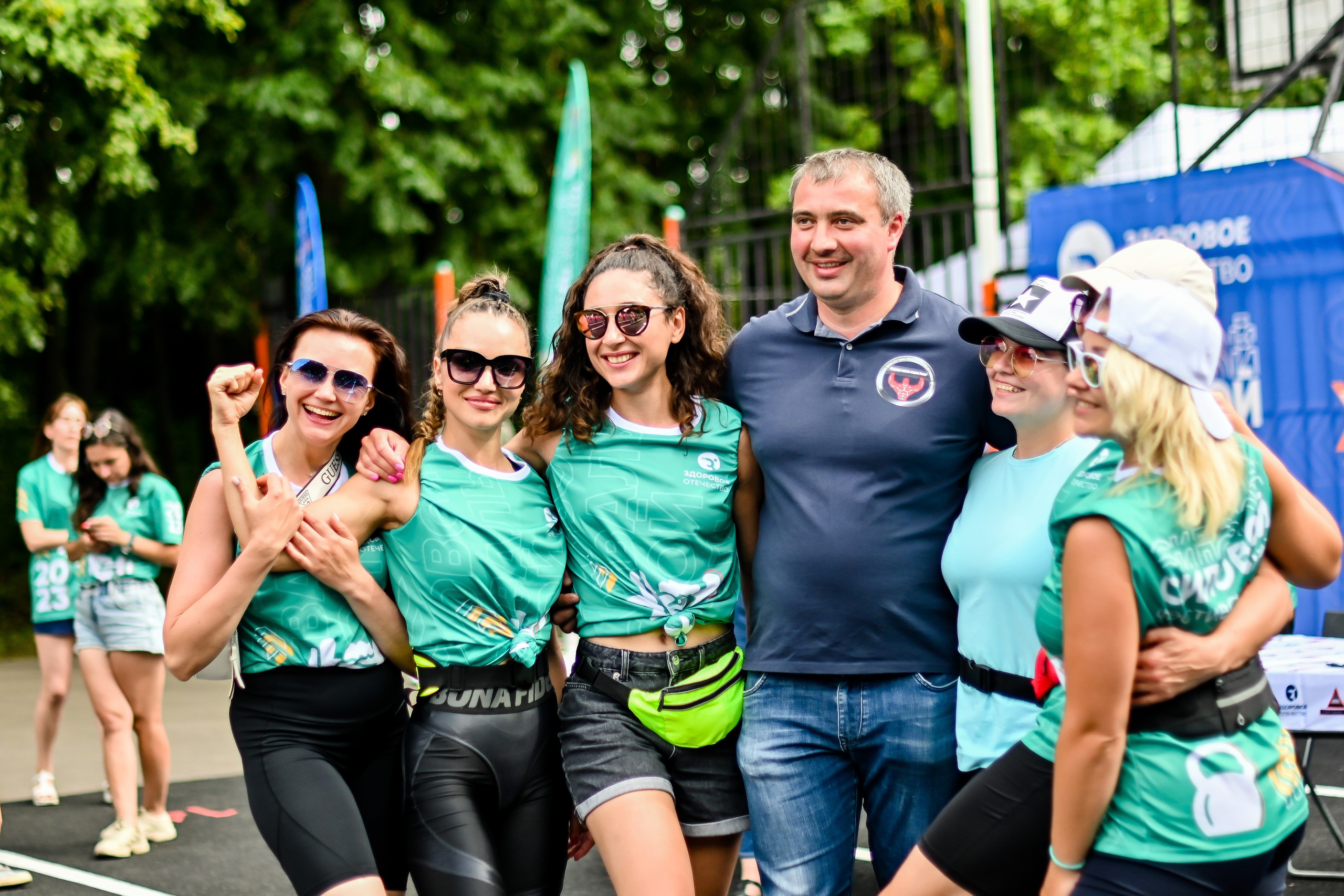 СТРОНГ. Фотограф для бизнесконтента, репортажей и семейного альбома в Москве