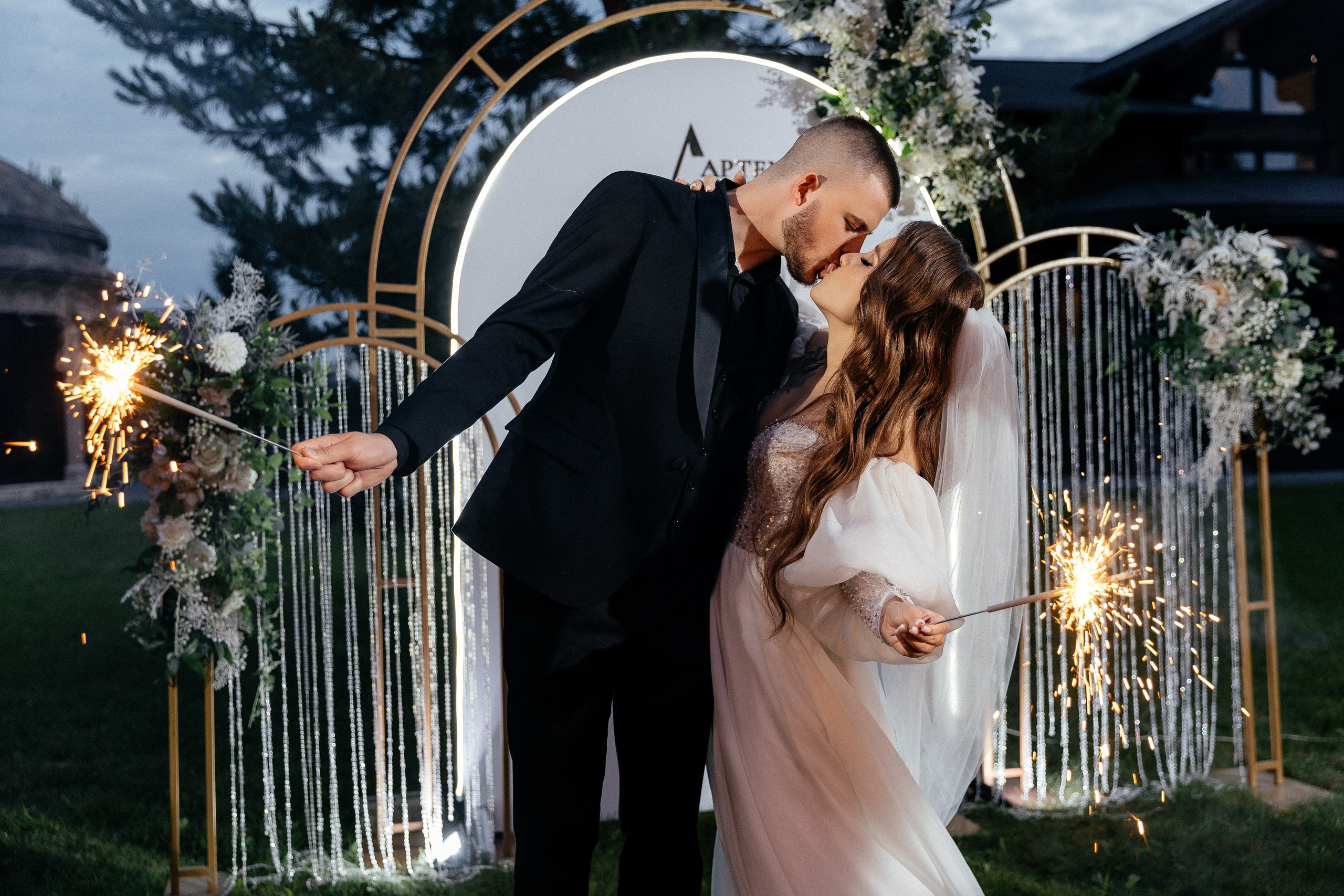 Элина и Артем. Свадебный и репортажный фотограф Евгений Петров