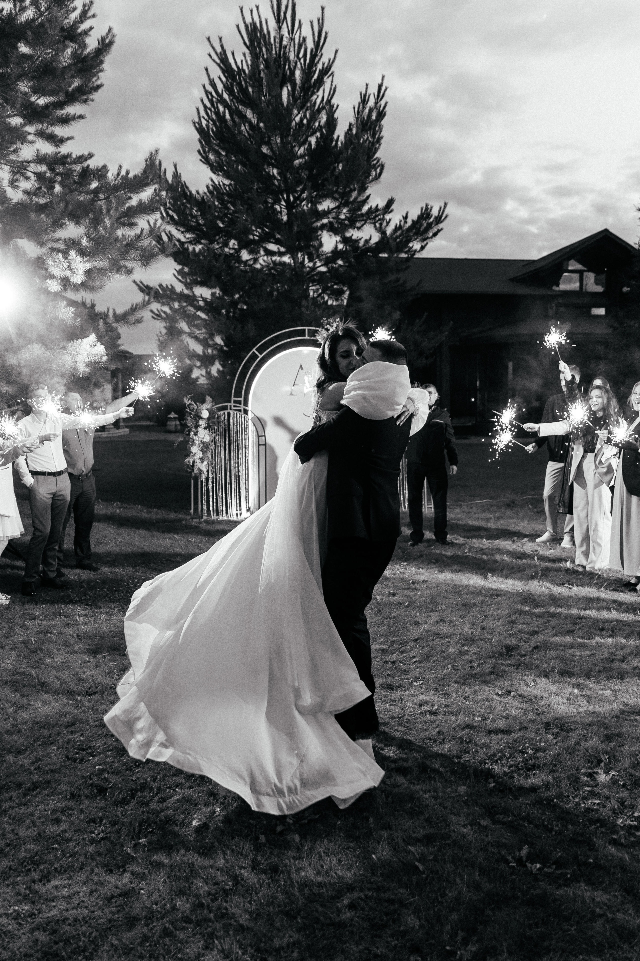 Элина и Артем. Свадебный и репортажный фотограф Евгений Петров