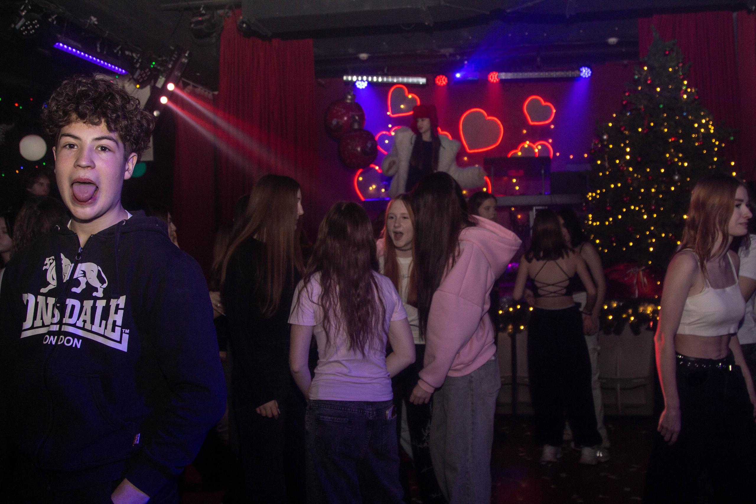 Клуб Serdce. Ладно