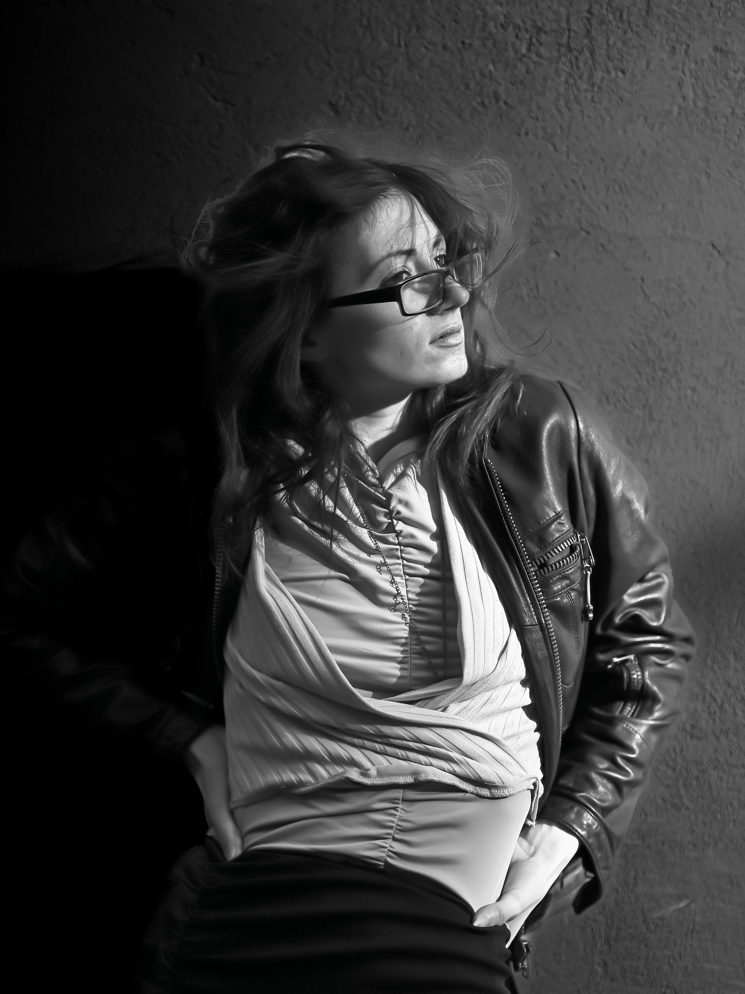 Весна на Красном Октябре ч_б. Портретный фотограф в Москве Сергей Чудов