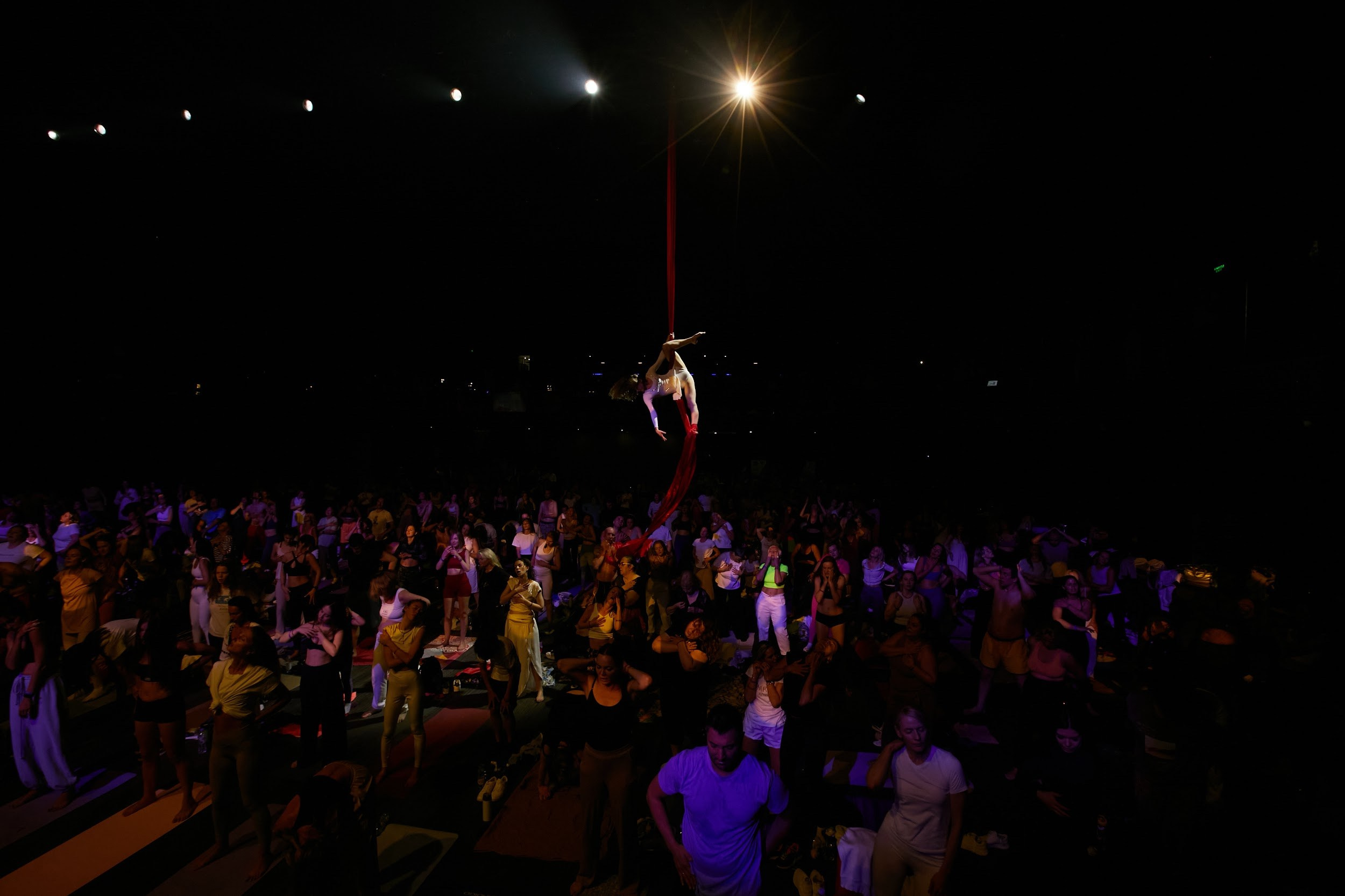 Через хаос — к себе. Крупнейшая в мире динамическая практика. Татьяна Фомичева. Репортажный и светский фотограф в Москве