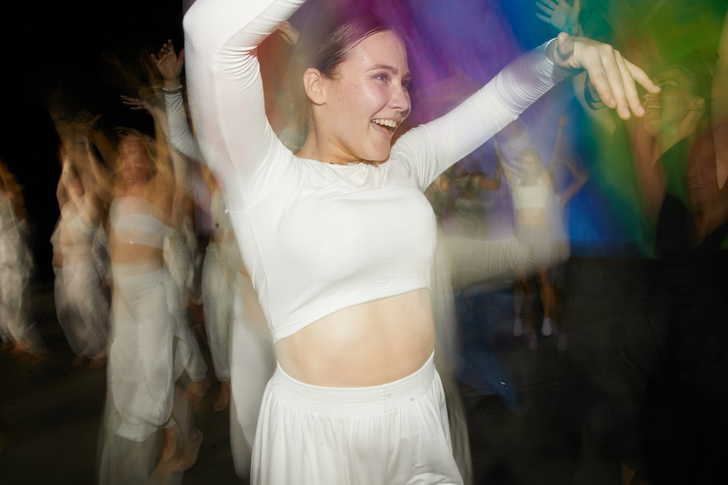 Через хаос — к себе. Крупнейшая в мире динамическая практика. Татьяна Фомичева. Репортажный и светский фотограф в Москве