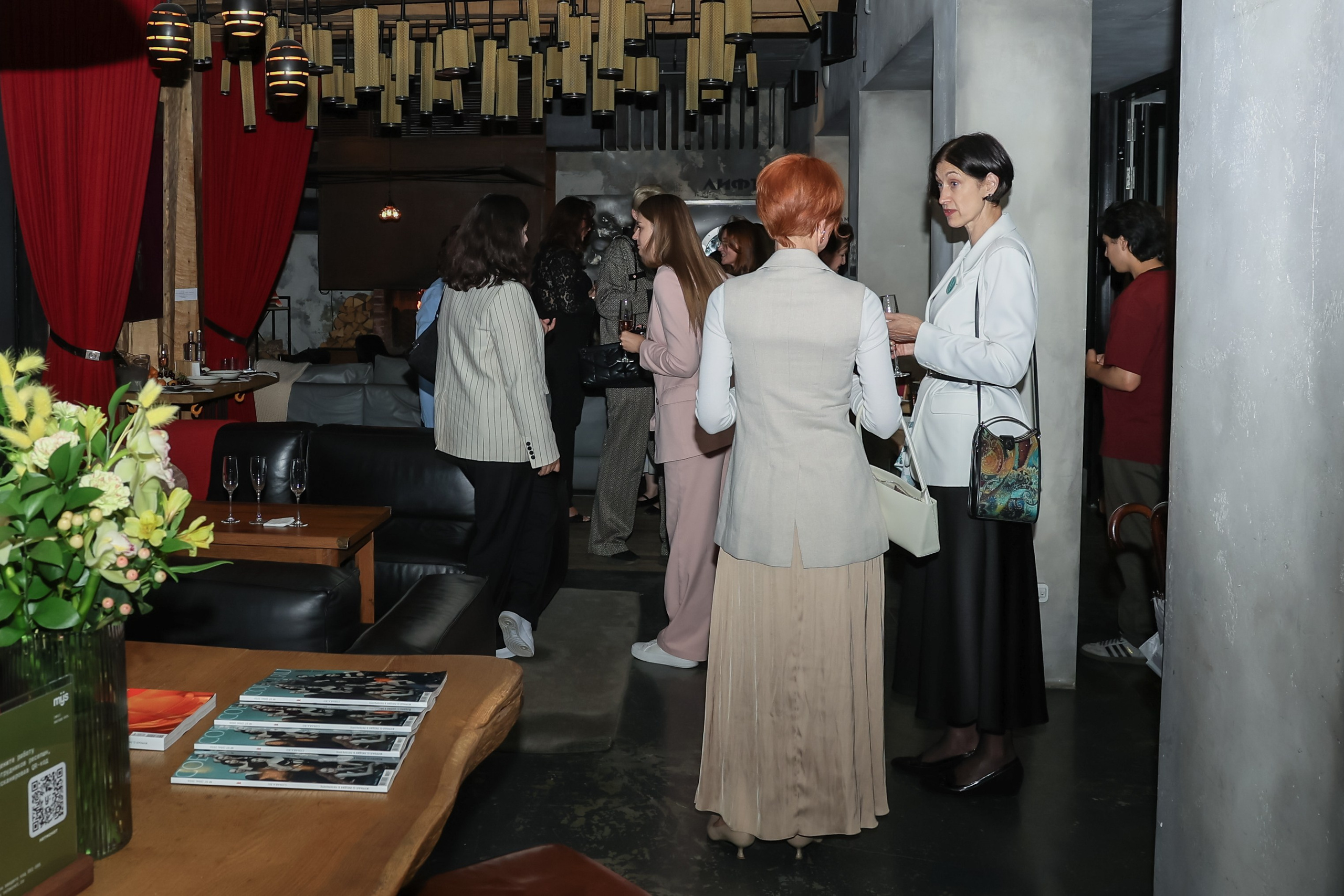 Репортаж с интерактивной встречи в MYS Boutique Hotel 5* (07.07.2026). Репортажный фотограф в Москве Екатерина Ремезова