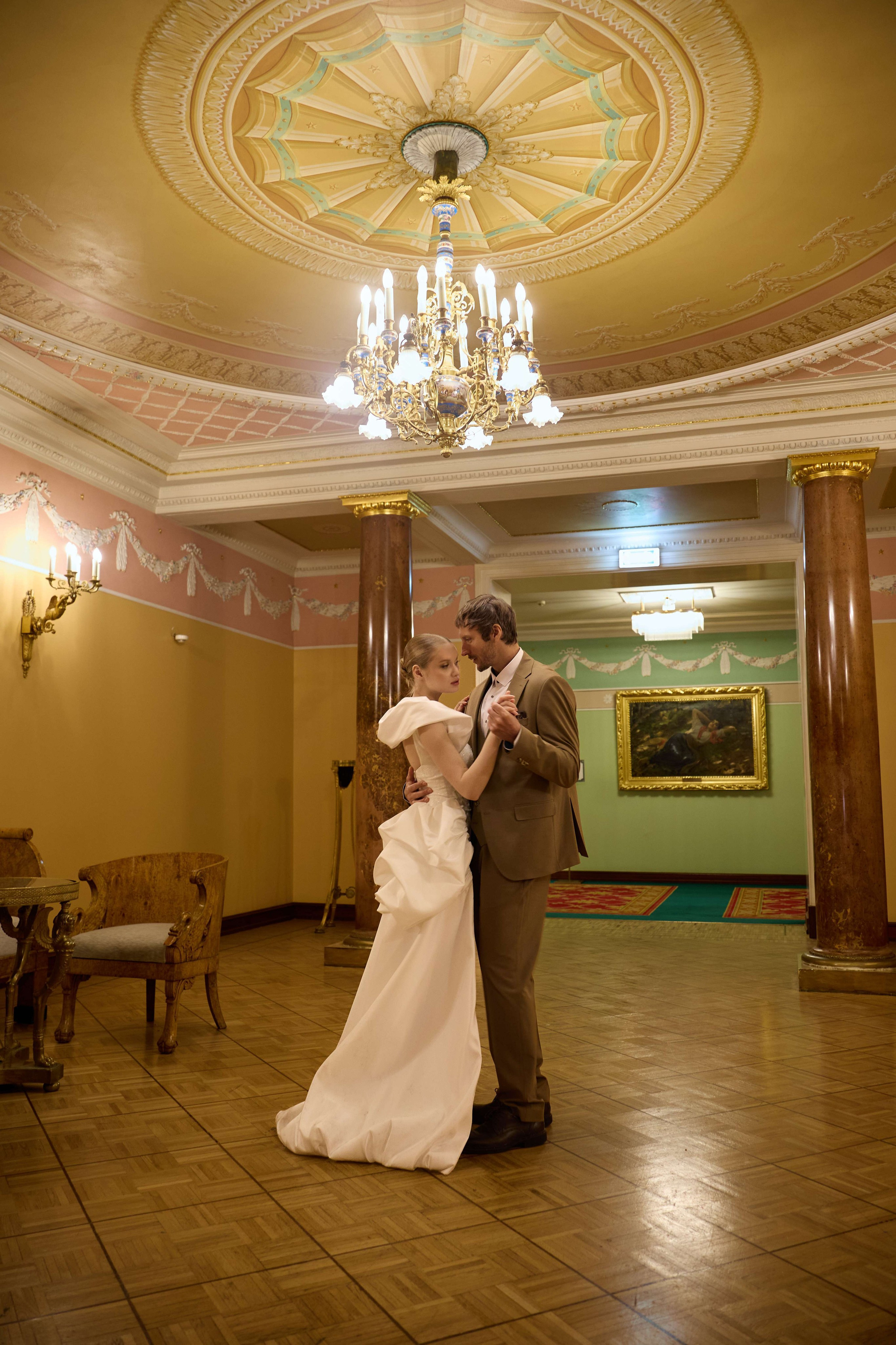 Большой. В декорациях любви. Свадебный и семейный фотограф в Курске — Дмитрий Сазонов