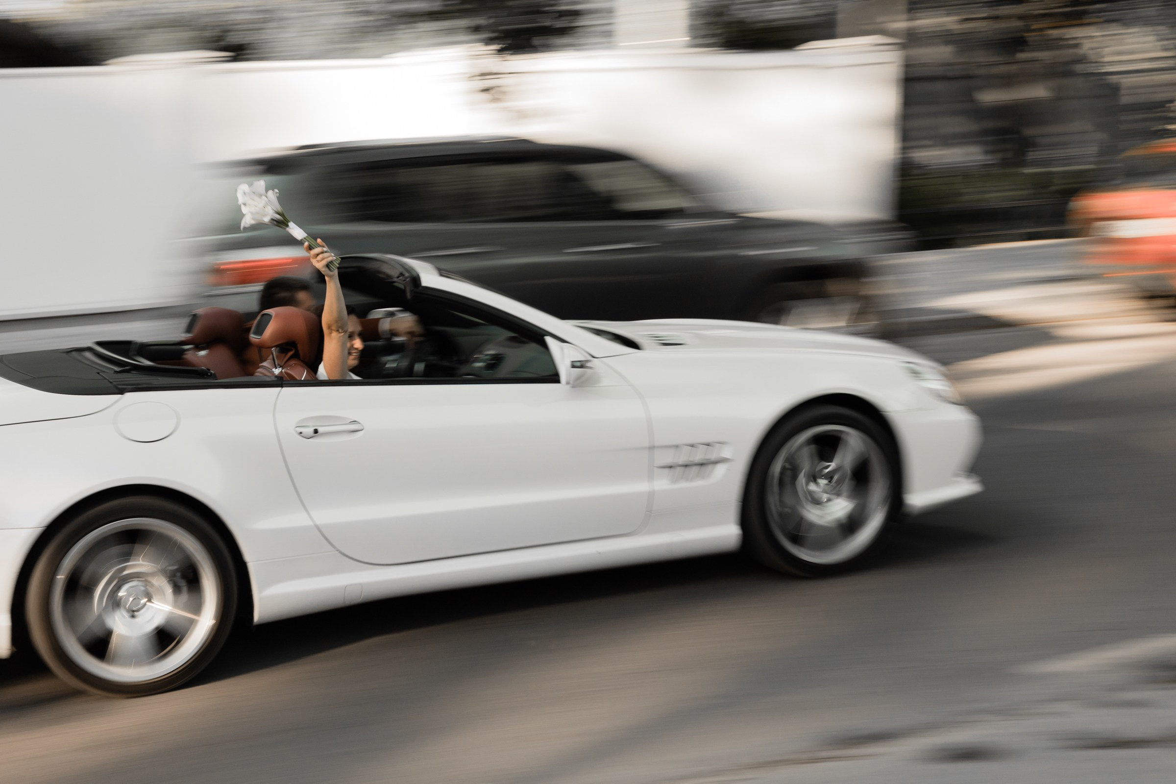 Свадебная фотосессия с кабриолетом. Свадебный фотограф в Воронеже Куколев Илья