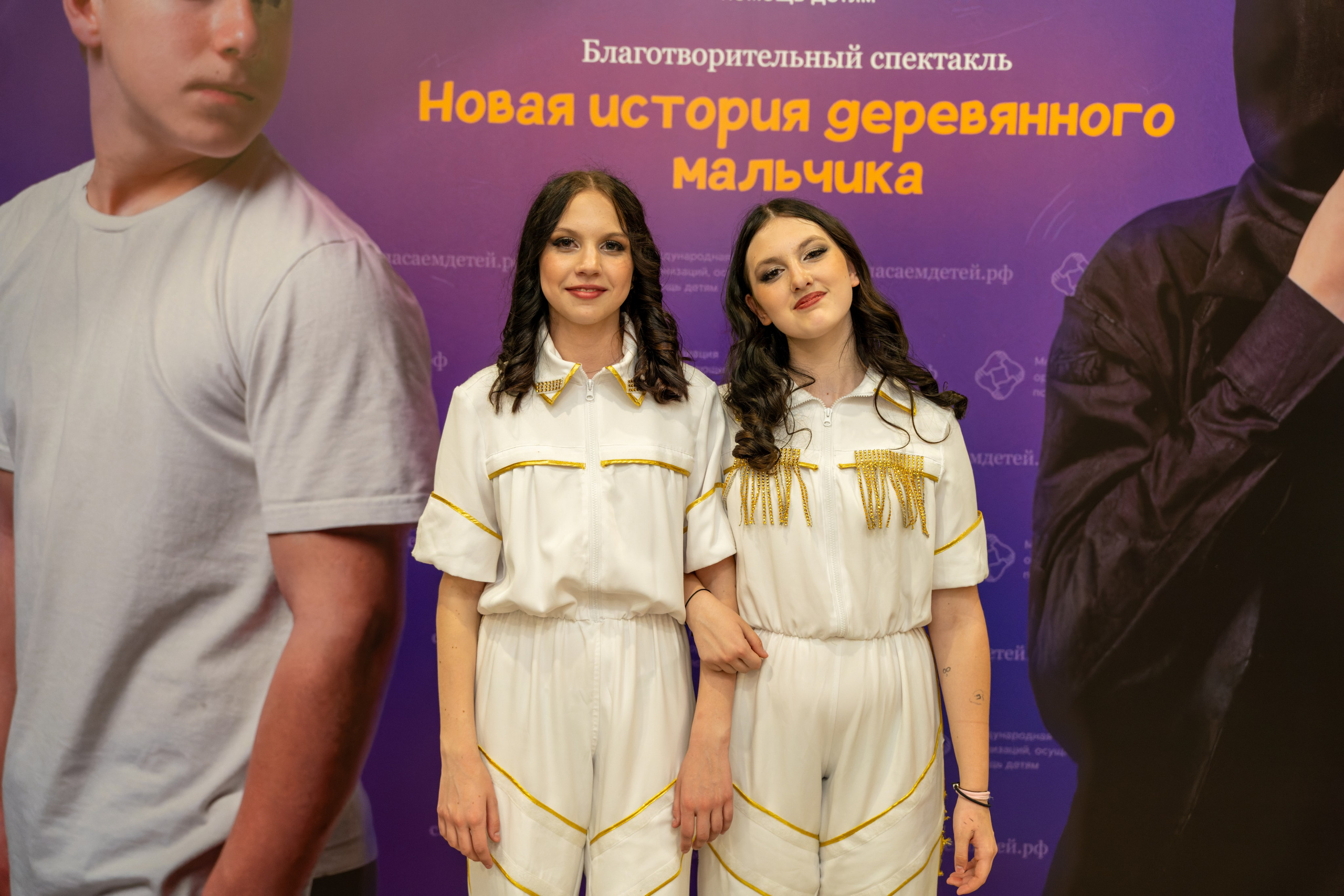 Съёмка благотворительного спектакля «Новая история деревянного мальчика». «Студия DRONAVT`s» — видеосъёмка и фотография г. Москва