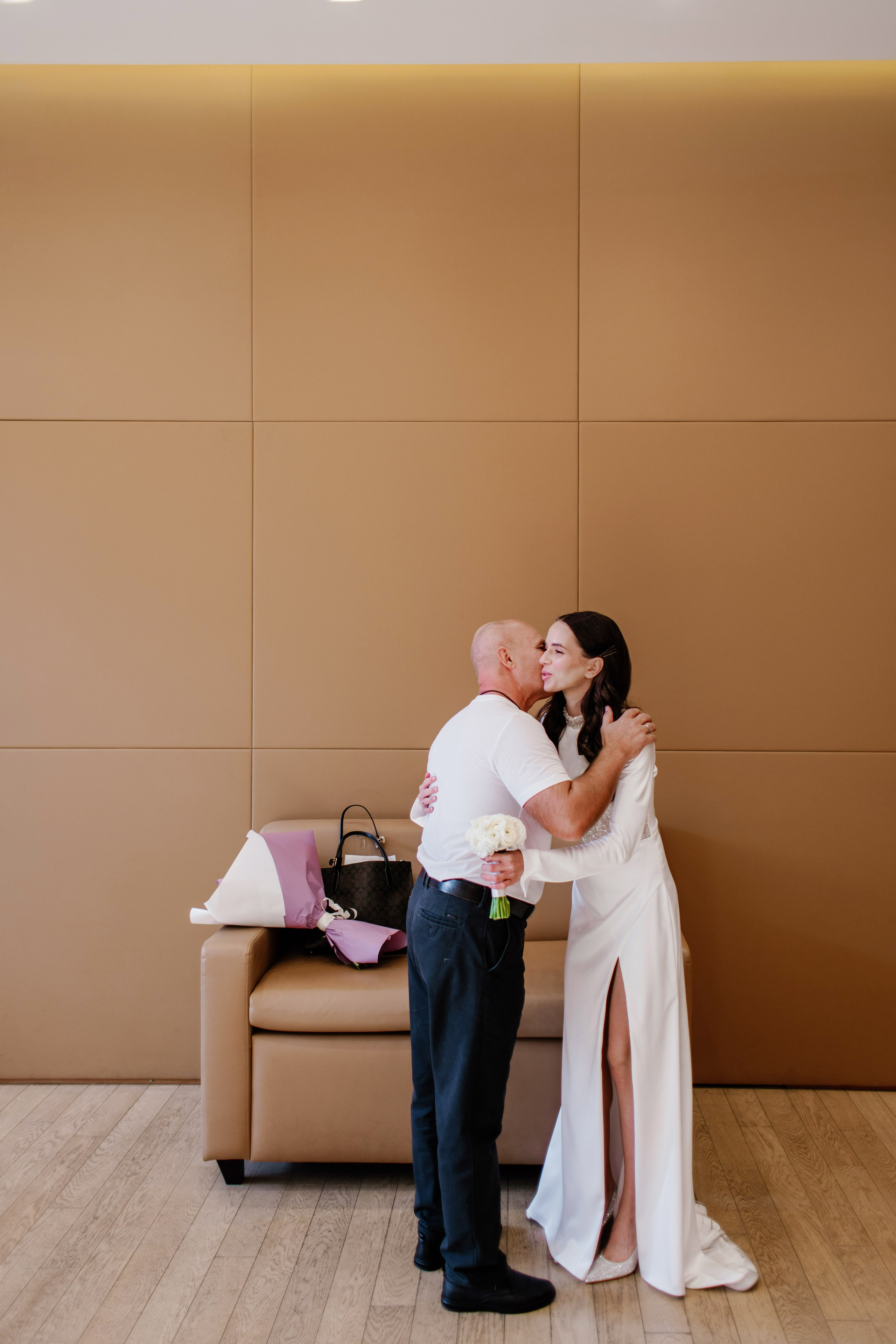 Свадьба для двоих в Москве, фотосессия на крыше, сборы, прогулка в Barvikha Luxury Village