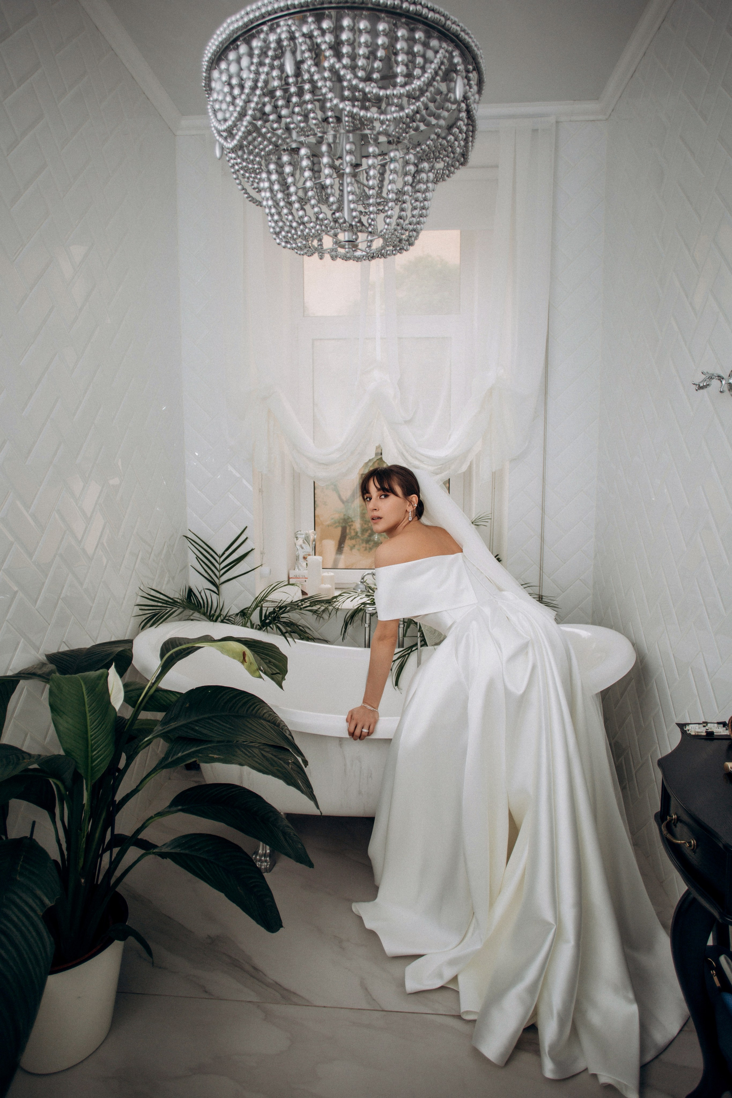 Свадьба на катере. Свадебный фотограф в Санкт-Петербурге Вика Стукачева