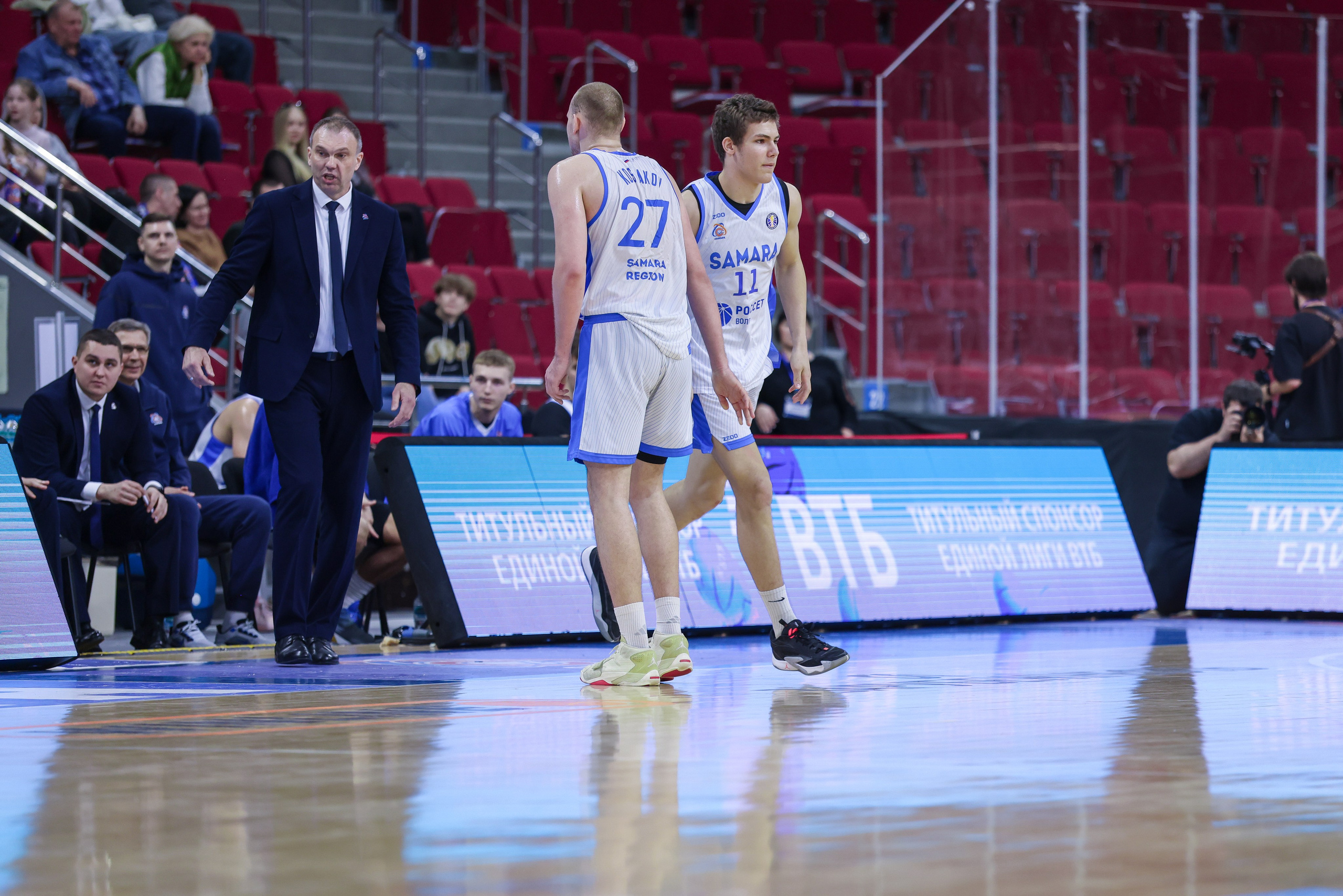 Баскетбол. Самара — Зенит. Единая лига ВТБ. Спортивный фотограф в Самаре