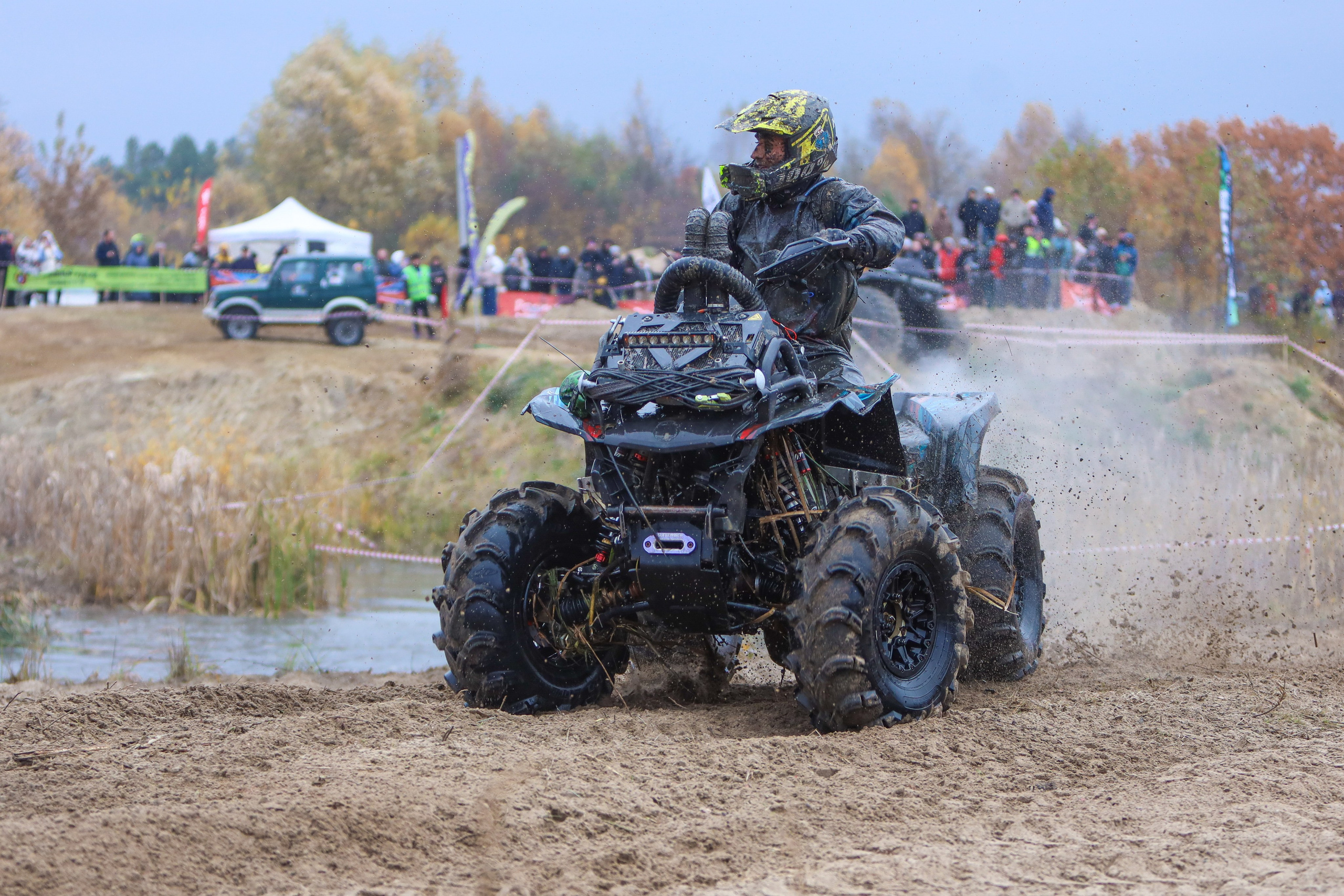 Гонки на квадроциклах Грязевое кольцо. Спортивный фотограф в Самаре