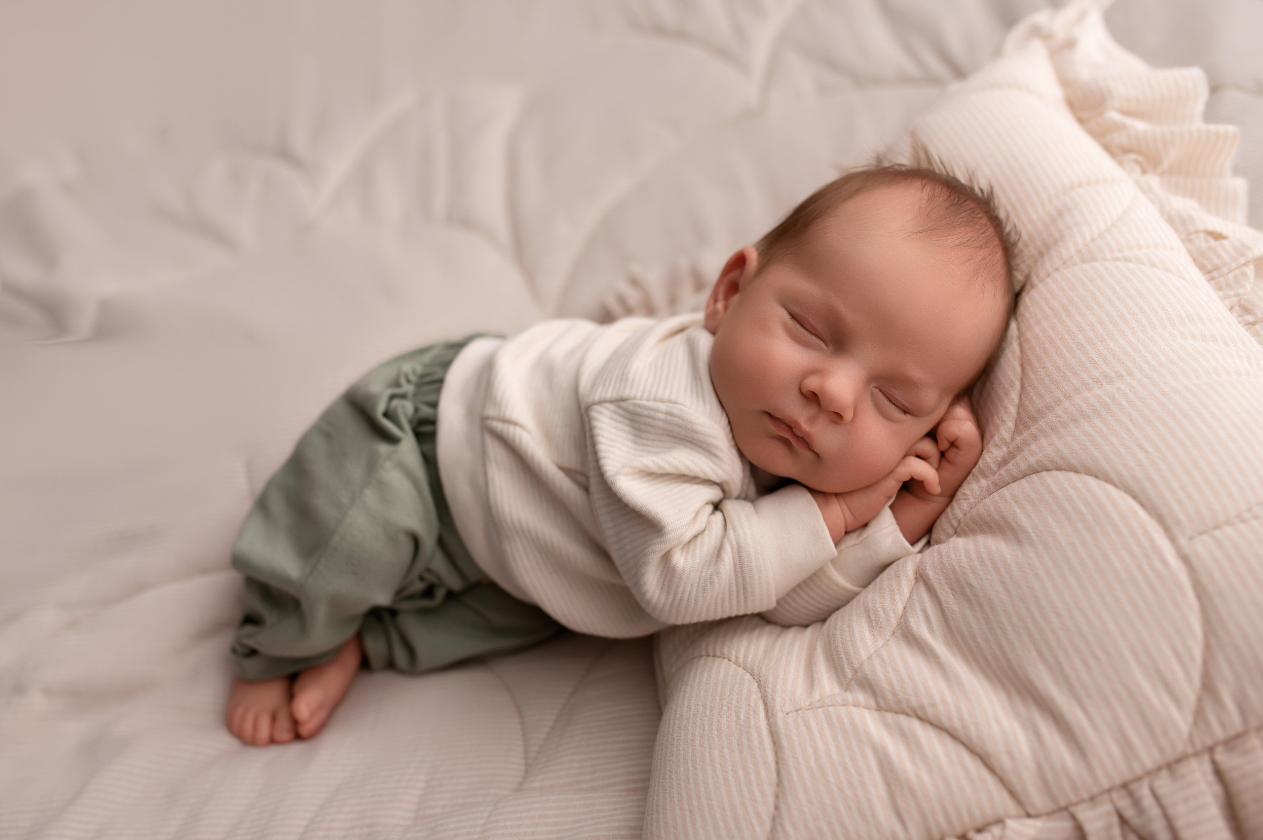 Пример съёмки Лайфстайл с элементами ньюборн. Детский фотограф новорождённых в Минске Боровик Екатерина