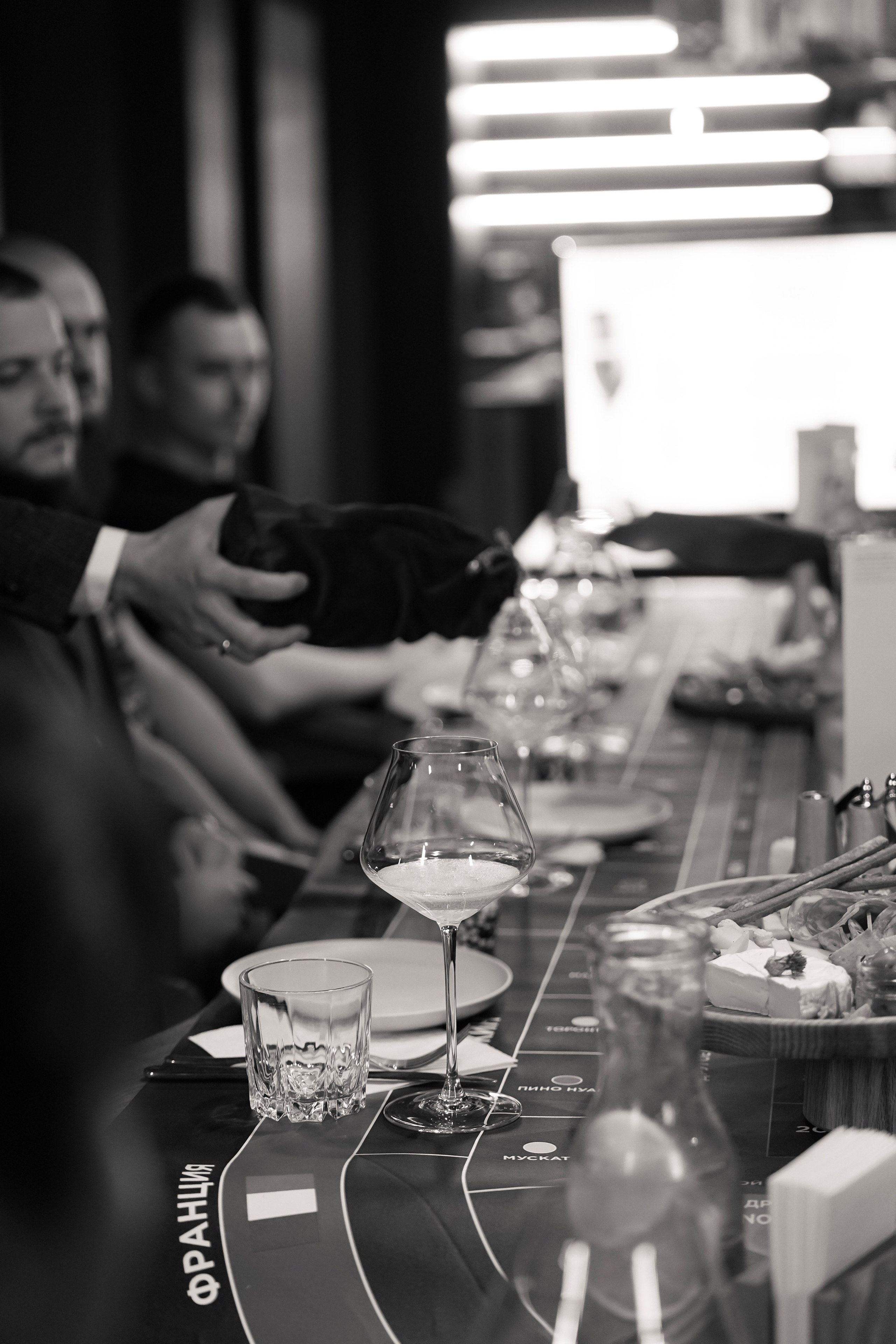 Винное казино в кулинарной студии Вилка. Фотограф с психологическим образованием