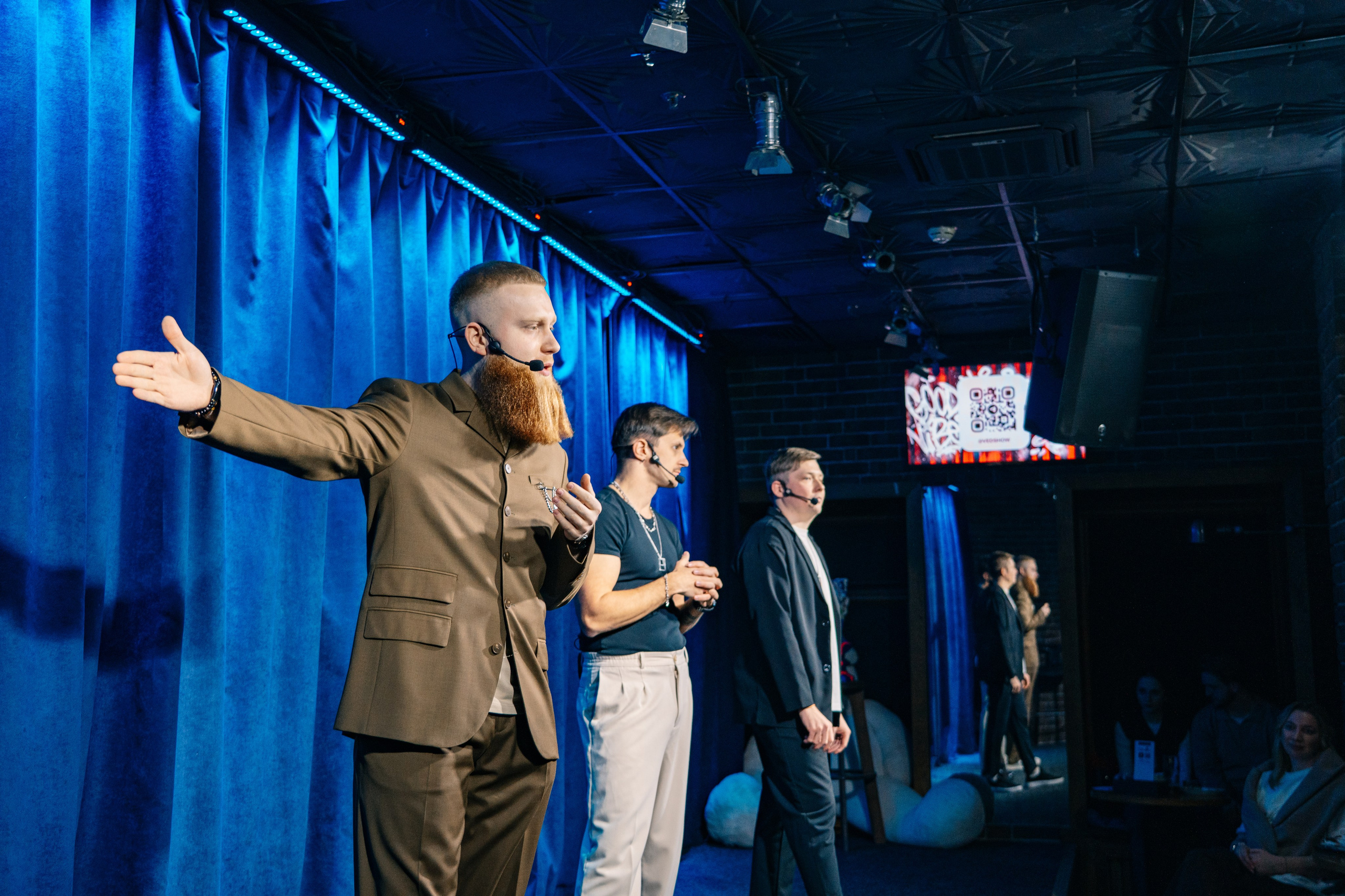 Фоторепортаж Stand Up на Патриках