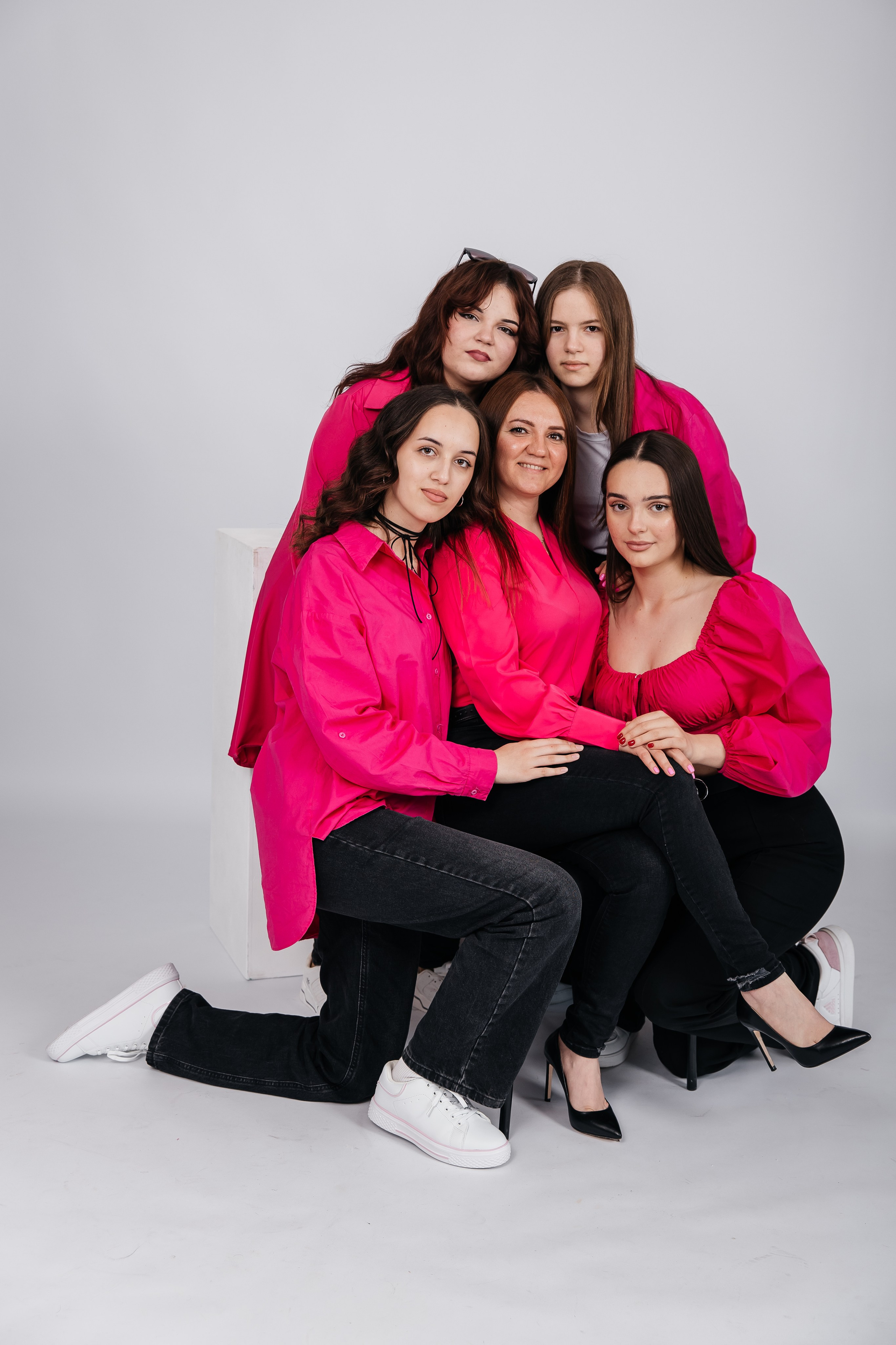 Фотосессия в старших классах Крымск. Фотограф Любава Колесник. Выпускные альбомы в Крымском районе