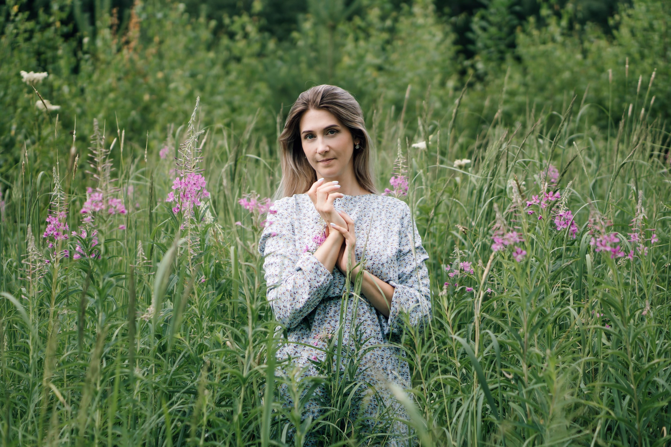 Семейная фотоссесия на природе. Свадебный фотограф в Дмитрове