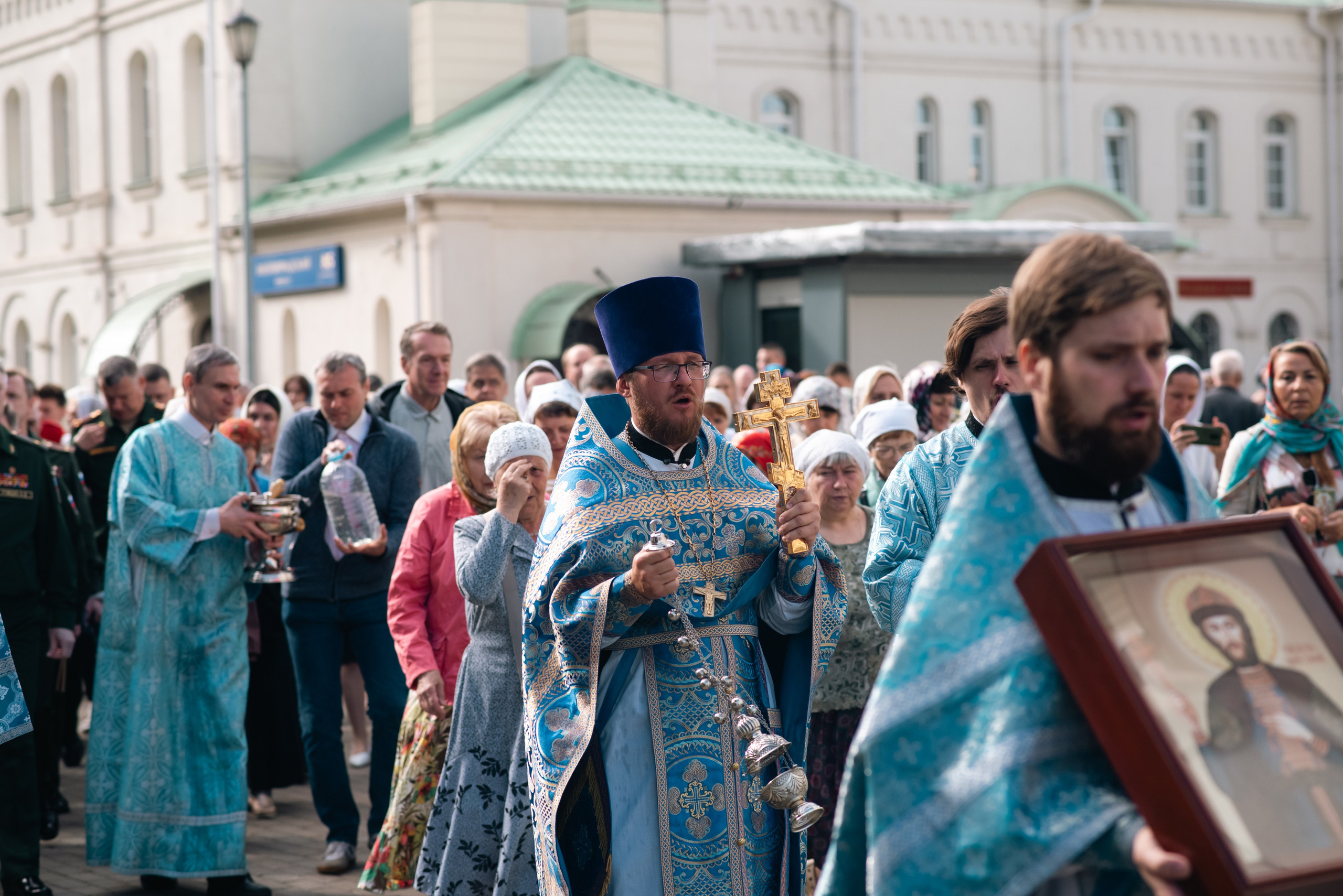 Храм Андрея Боголюбского, служба с участием войск РХБ защиты. Фотограф, визажист. Москва