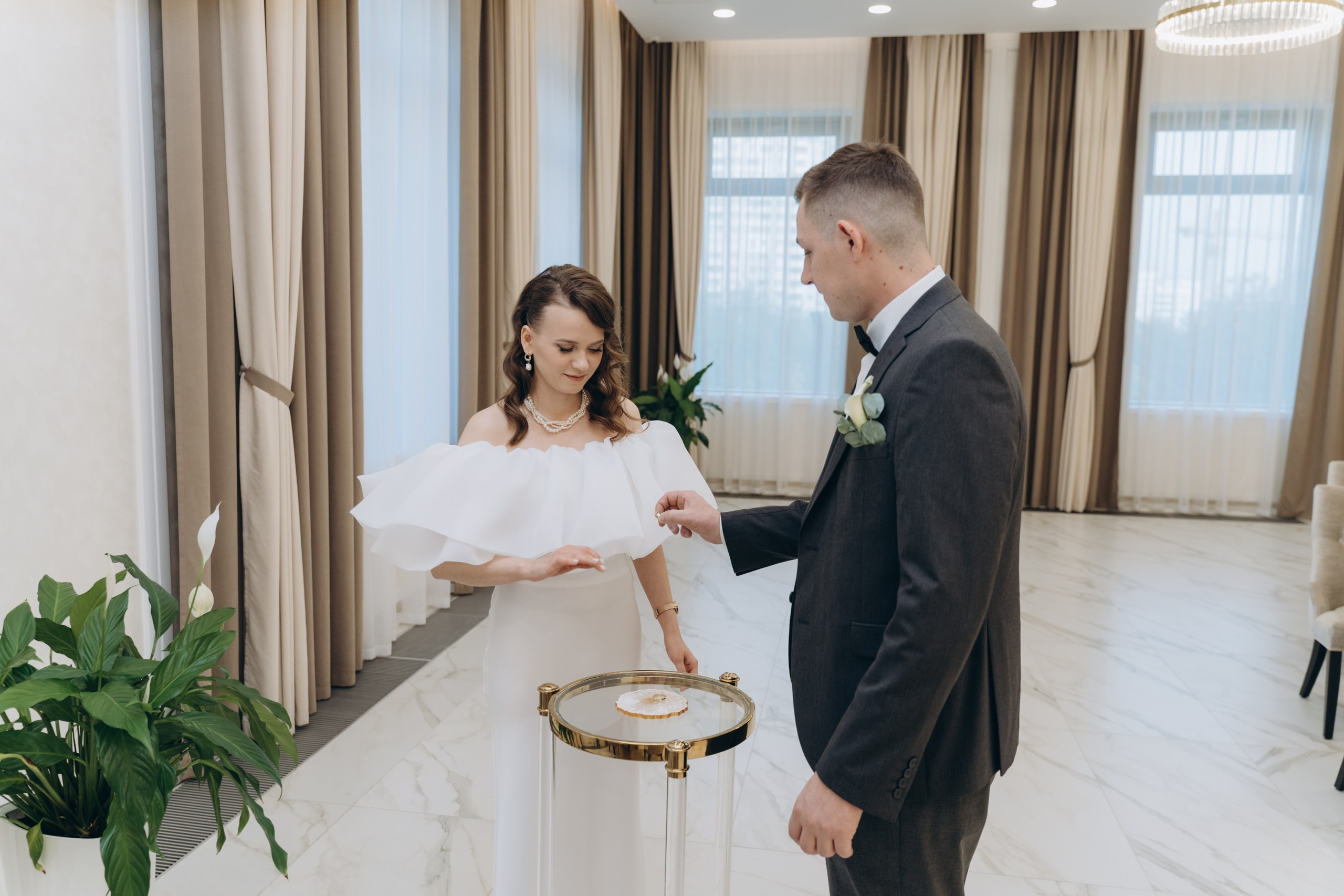 Полина и Никита роспись во Дворце бракосочетания Южное Бутово. Свадебный фотограф в Дмитрове