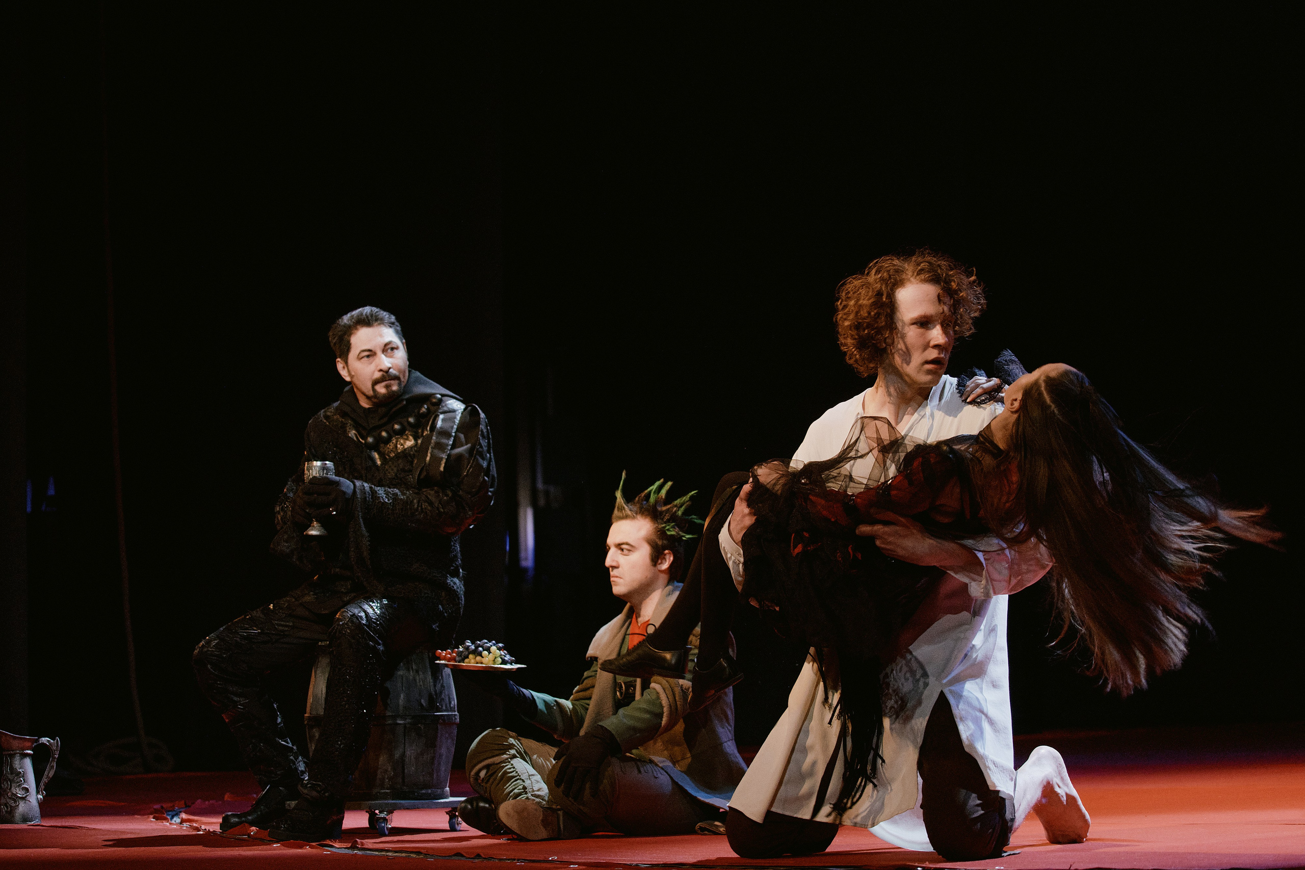 Жестокие Сердца. Театр драмы и комедии им. Комиссаржевской. Свадебный фотограф в Ростовe-на-Дону Анастасия Прутова