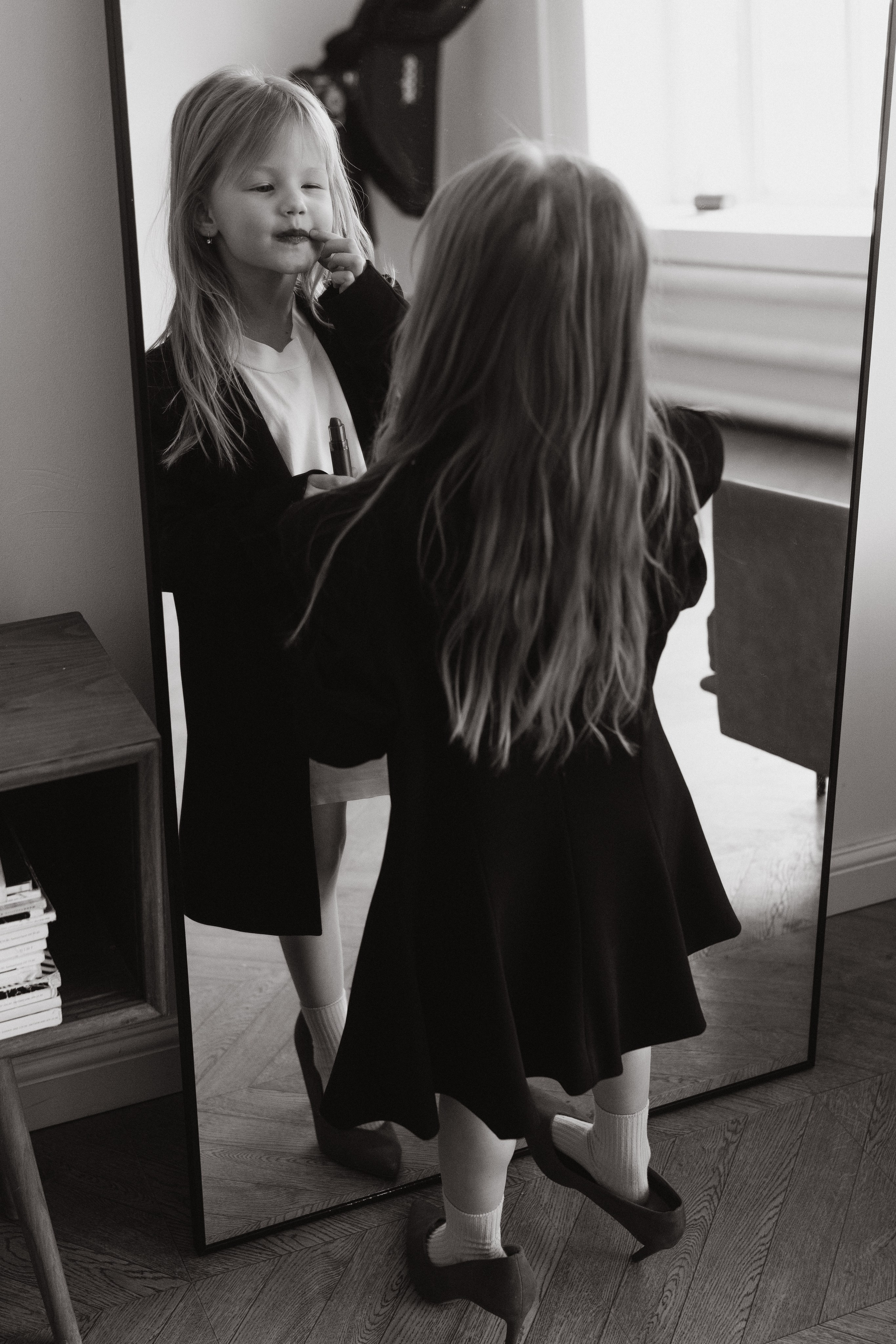 Студийная фотосессия материнства. Семейный, ньюборн фотограф, фотограф на роды в Москве, Виктория Тюльдюкова