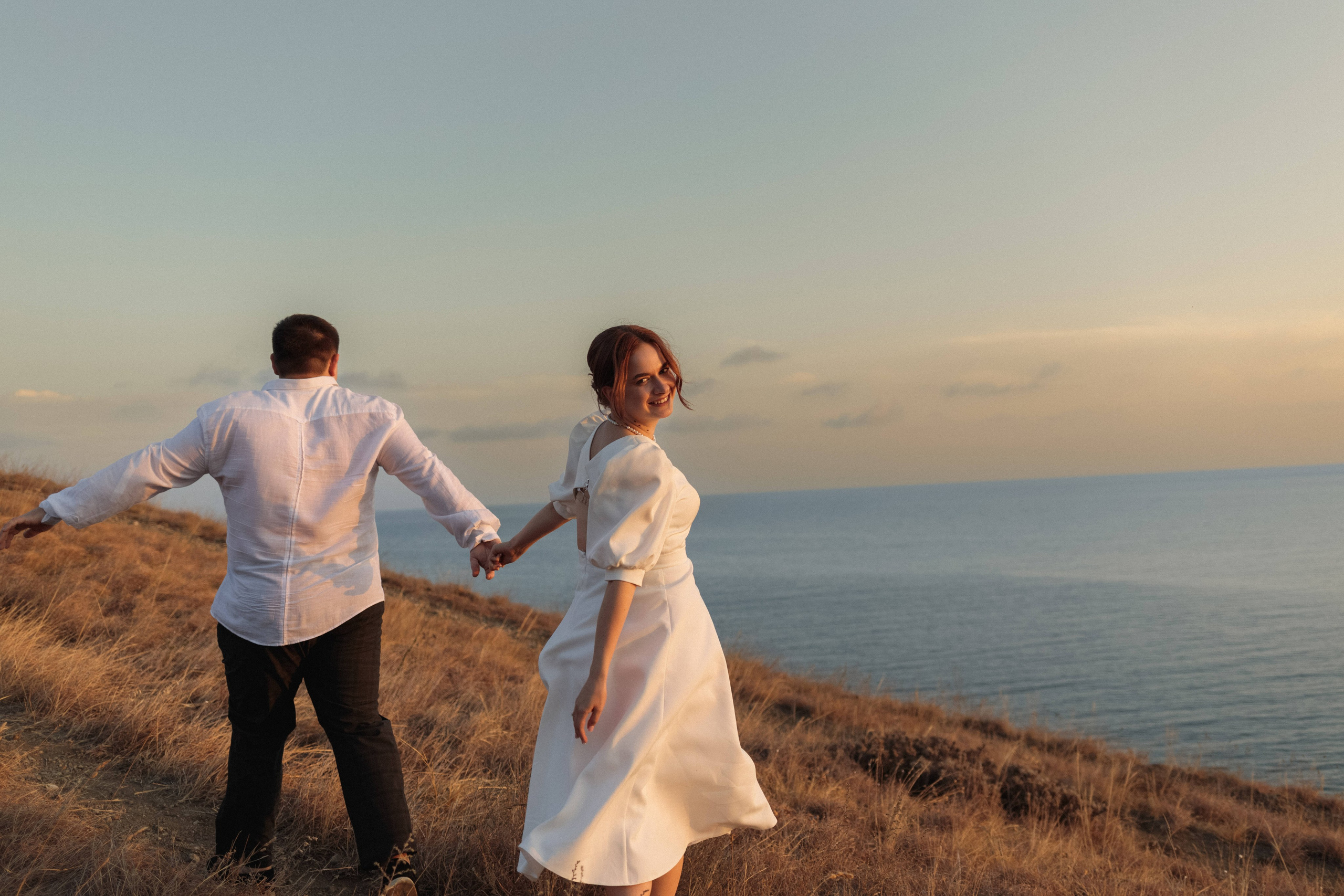 Свадебная фотосессия в районе мыса Хамелеон🖤. Свадебный фотограф Мироманов Николай в Крыму