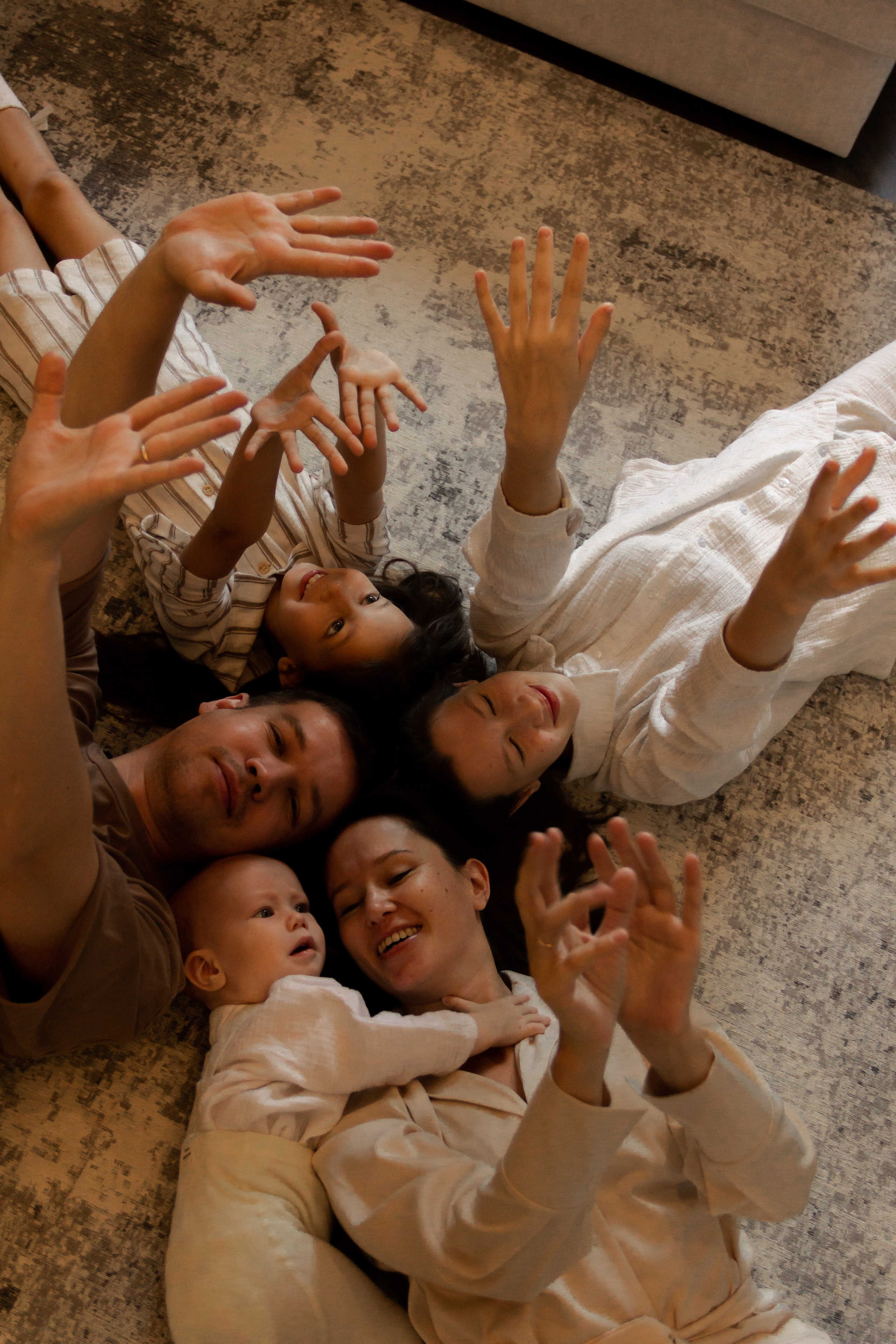 Рустам\Нурсина\Нурияна\Зарина\Сармат