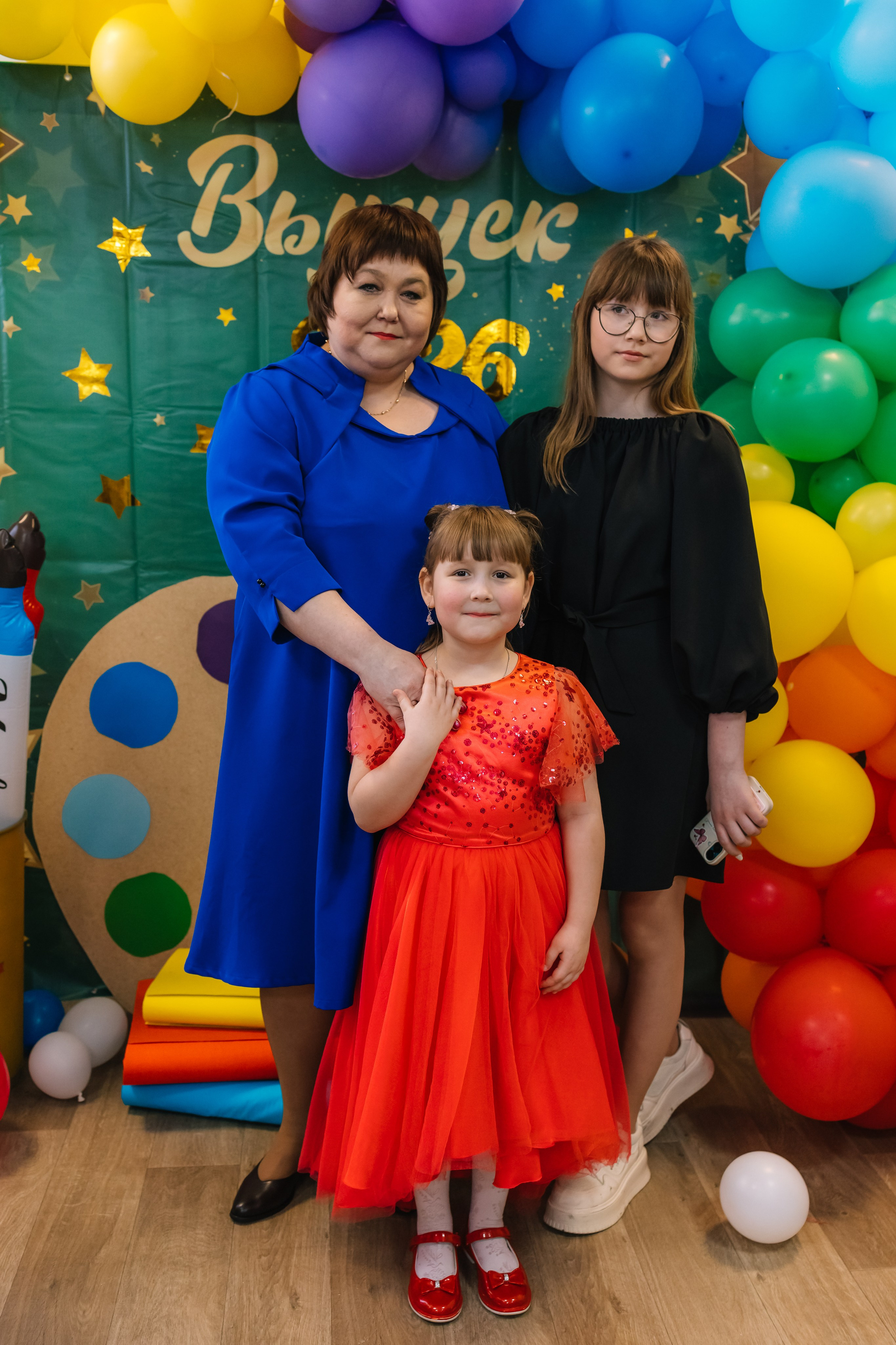Семейный и детский женский фотограф в Новосибирске | Алёна Малахова продолжение следует  выпускные альбомы