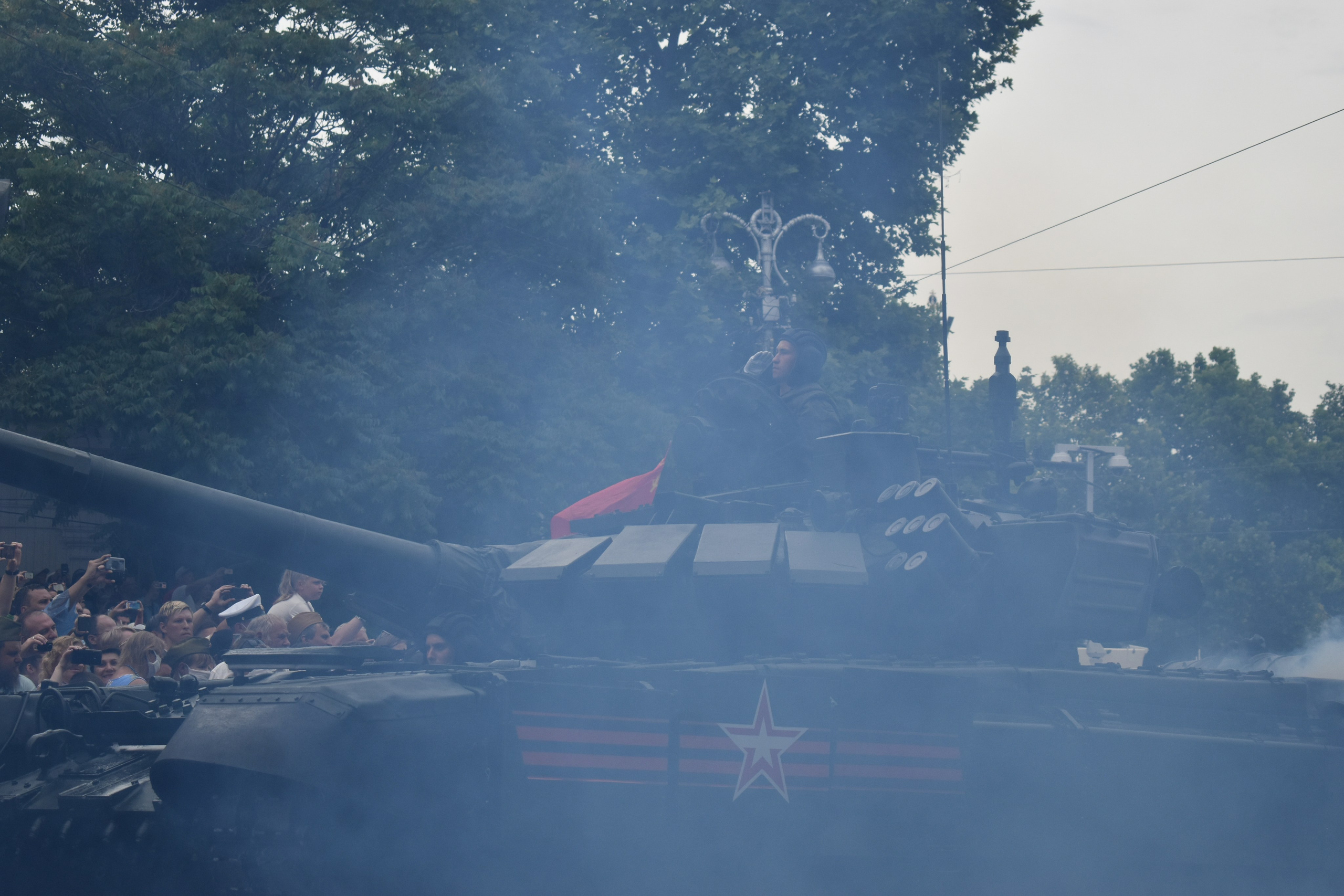 Парад Победы. Фотограф-ретушер в Крыму Юля Лобурец