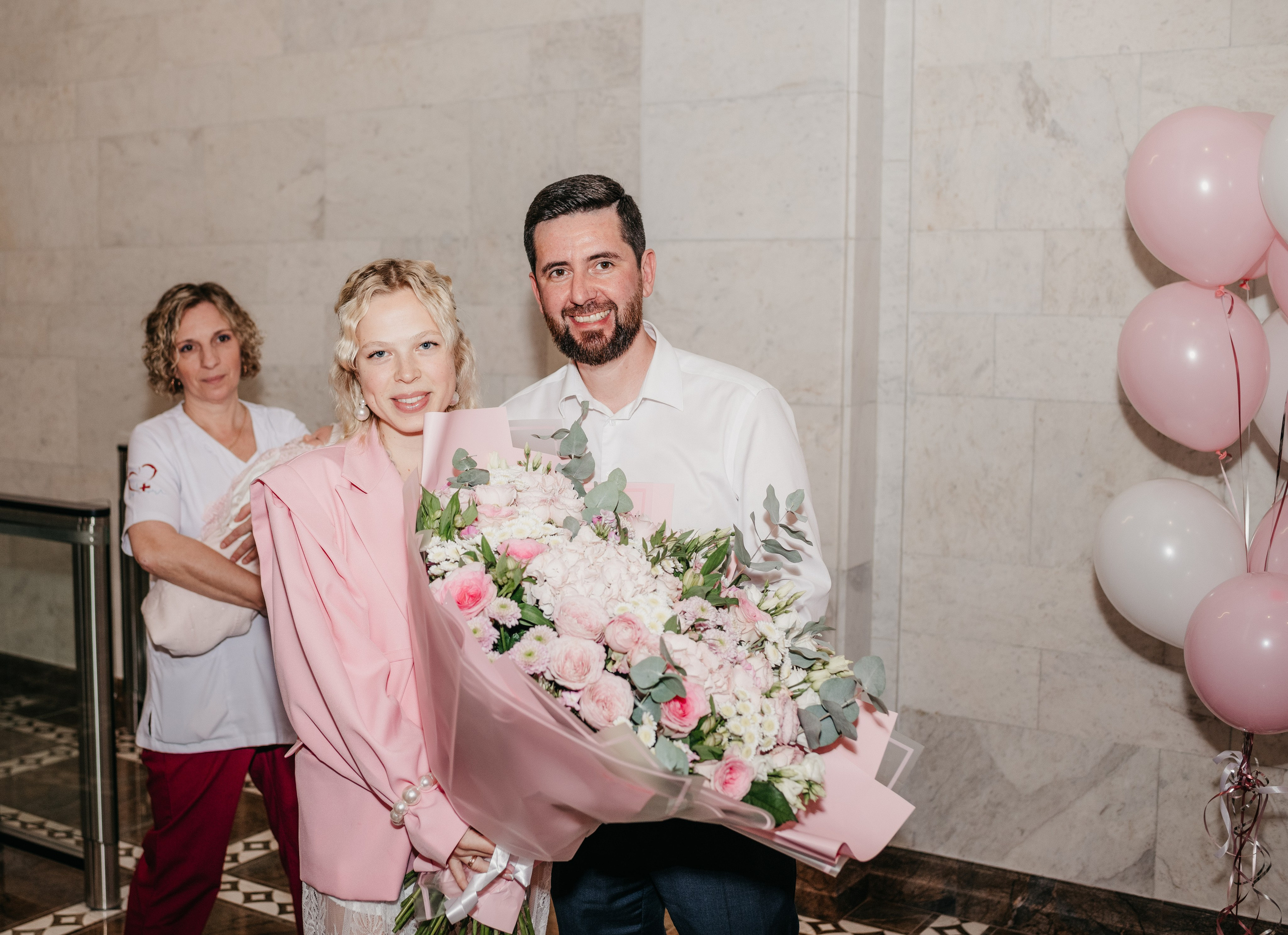 Выписка Мии. Фотограф на выписку из роддома в Москве и МО