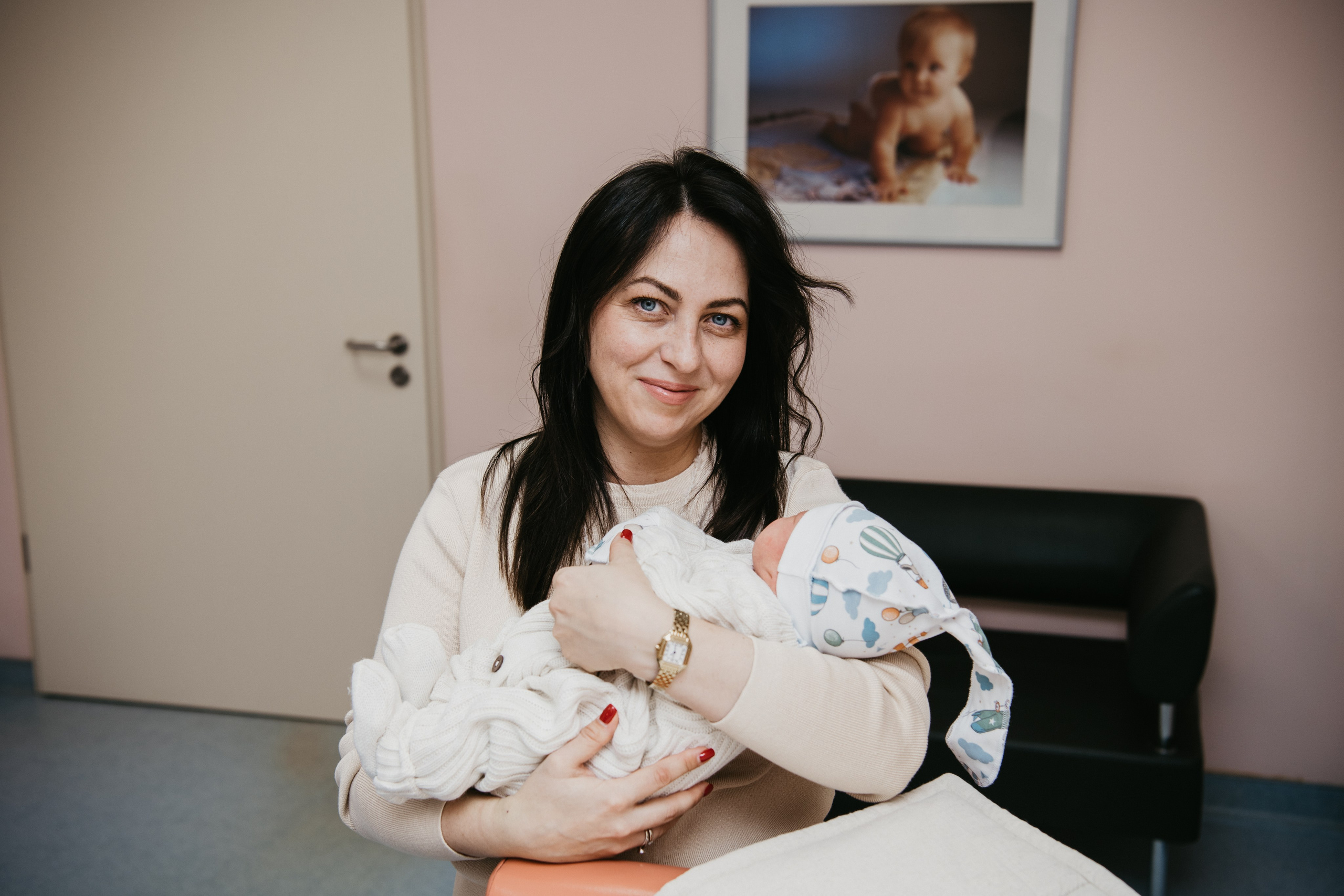 Выписка Назара. На Севастопольском. Фотограф на выписку из роддома в Москве и МО