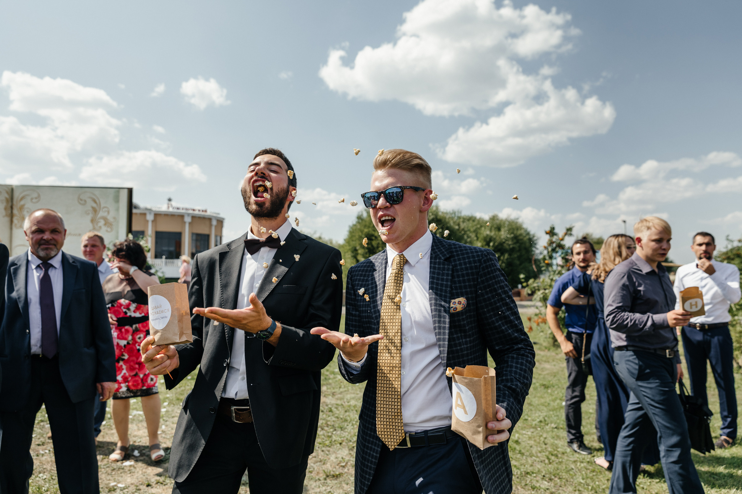 История написанная в книге. Свадебный фотограф в Ульяновске Алексей Китов