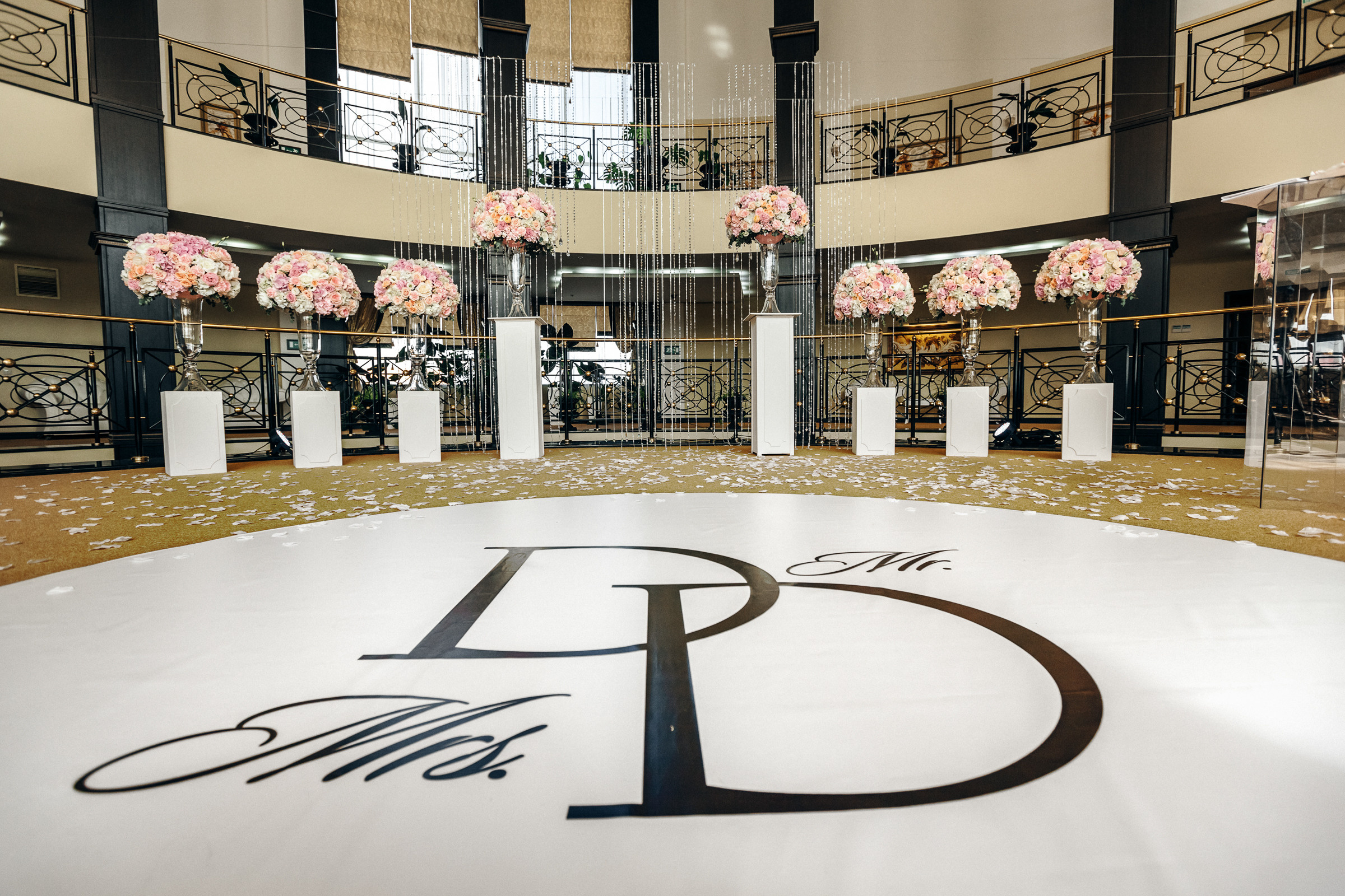 Империал, D&D. Свадебный фотограф в Ульяновске Алексей Китов