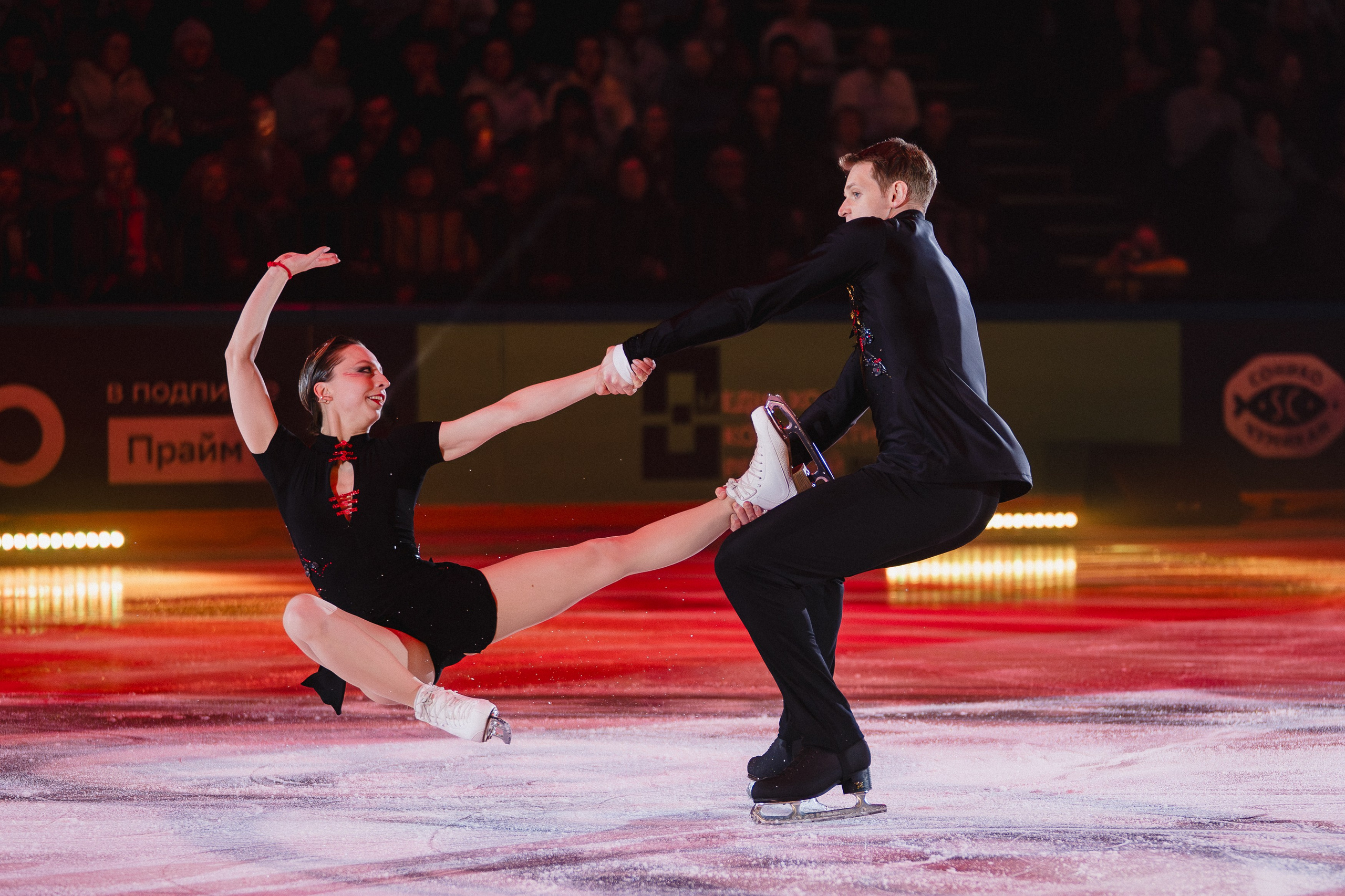 Шоу Этери Тутберидзе в Новосибирске. Воробьева Ксения — Спортивный и танцевальный фотограф Новосибирск