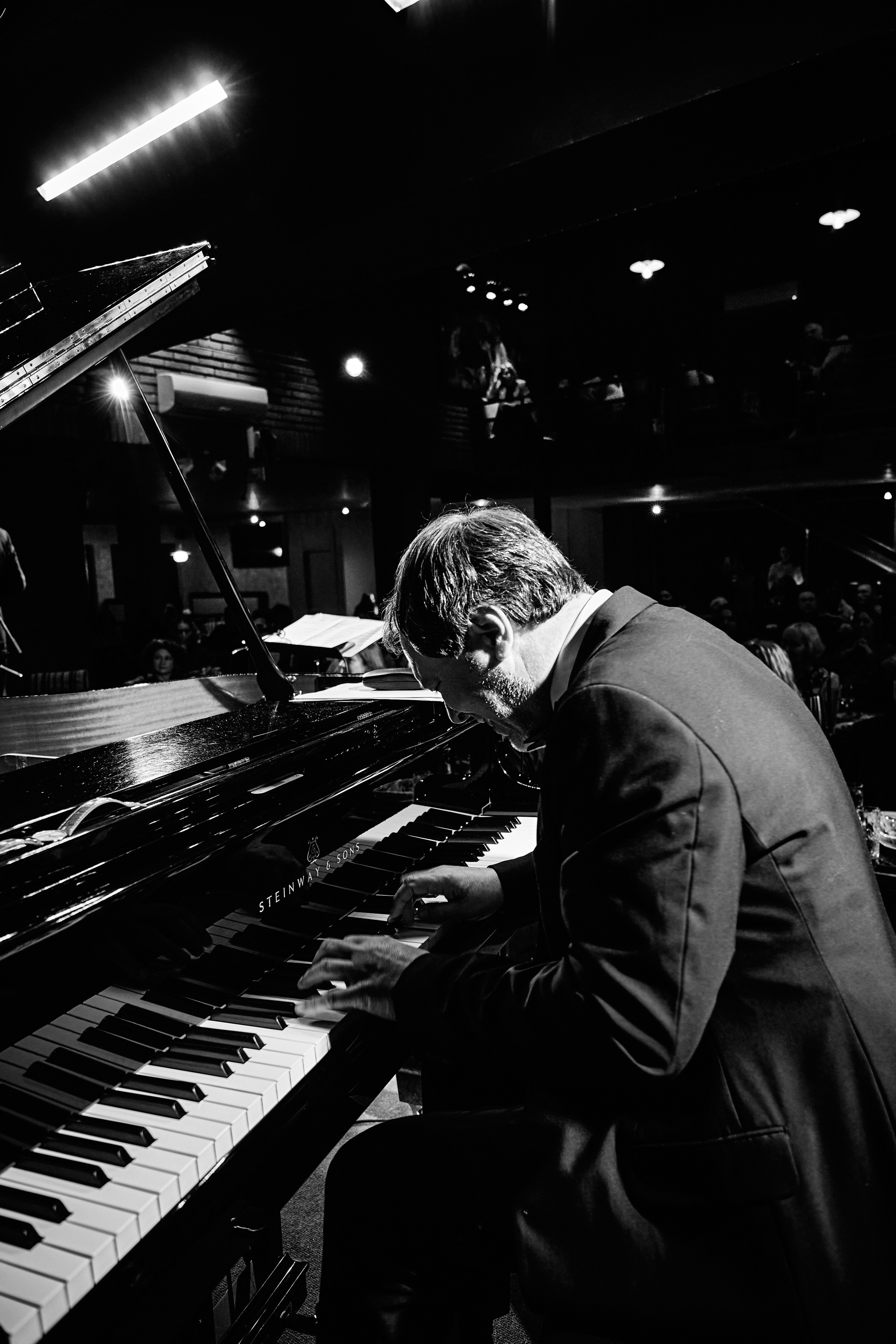 Бэкстейдж для джазовой группы «4 Brothers». Главная