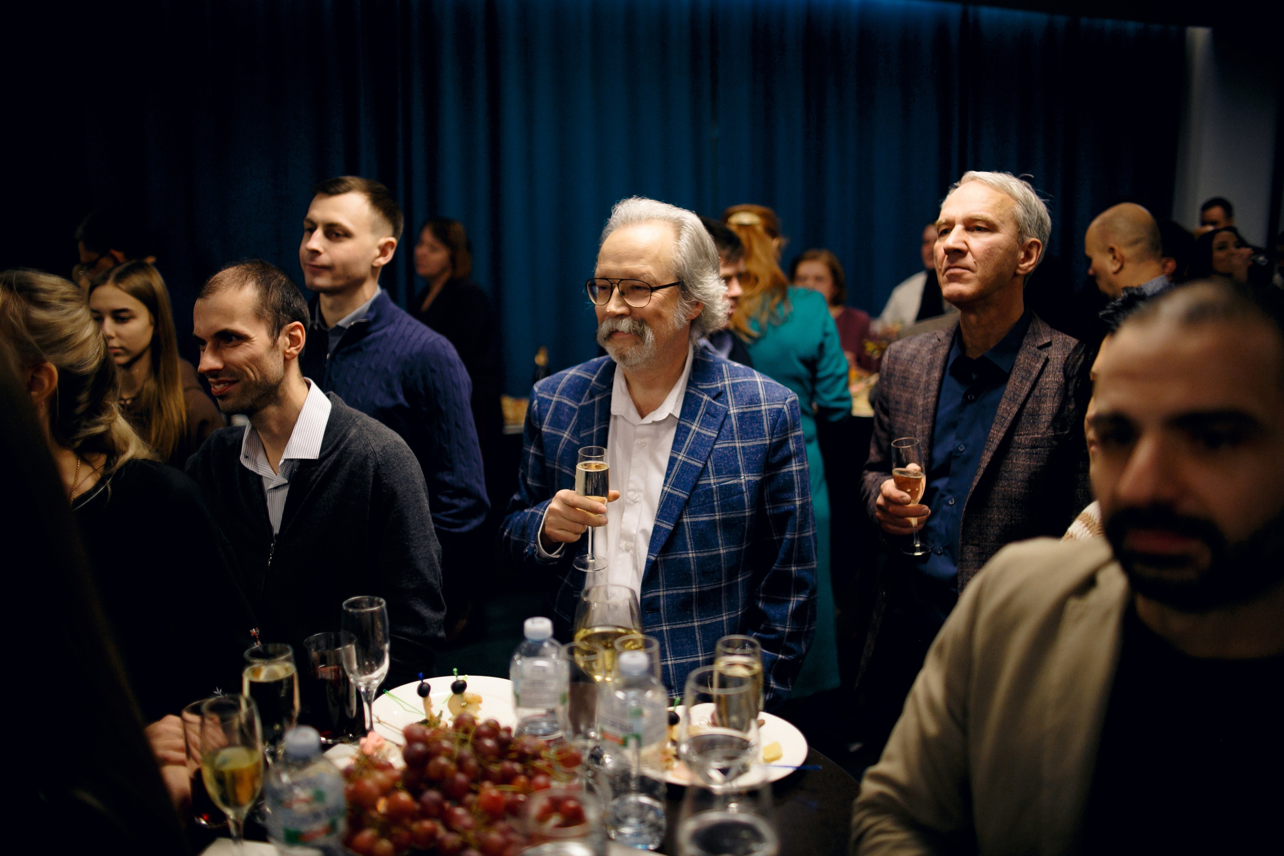 Банкет в гостинице «Космос». Ваш репортажный фотограф Артемий Антонов