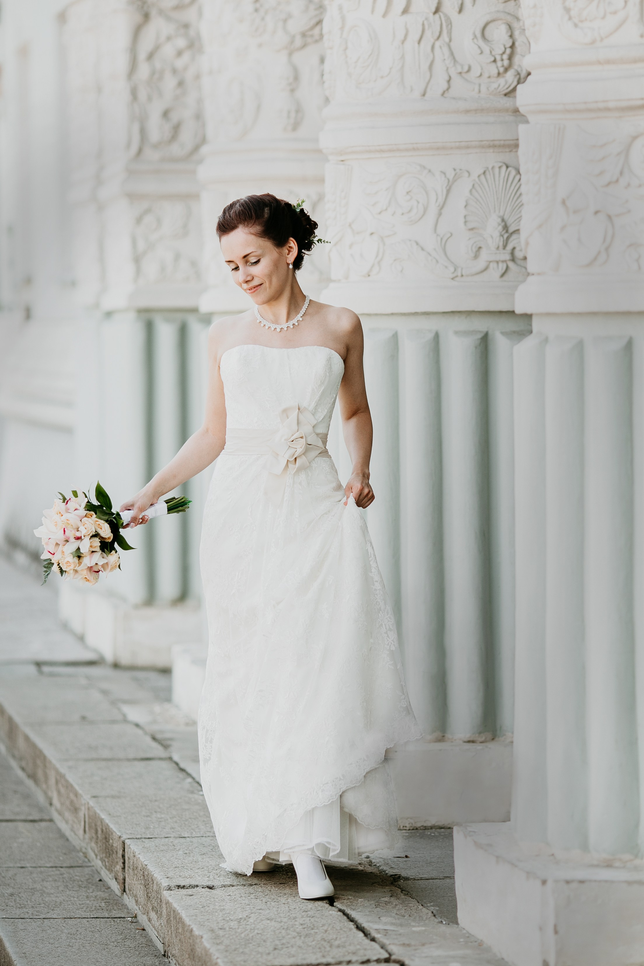 Свадебная прогулка ВДНХ. Фотограф Олеся Бакалина