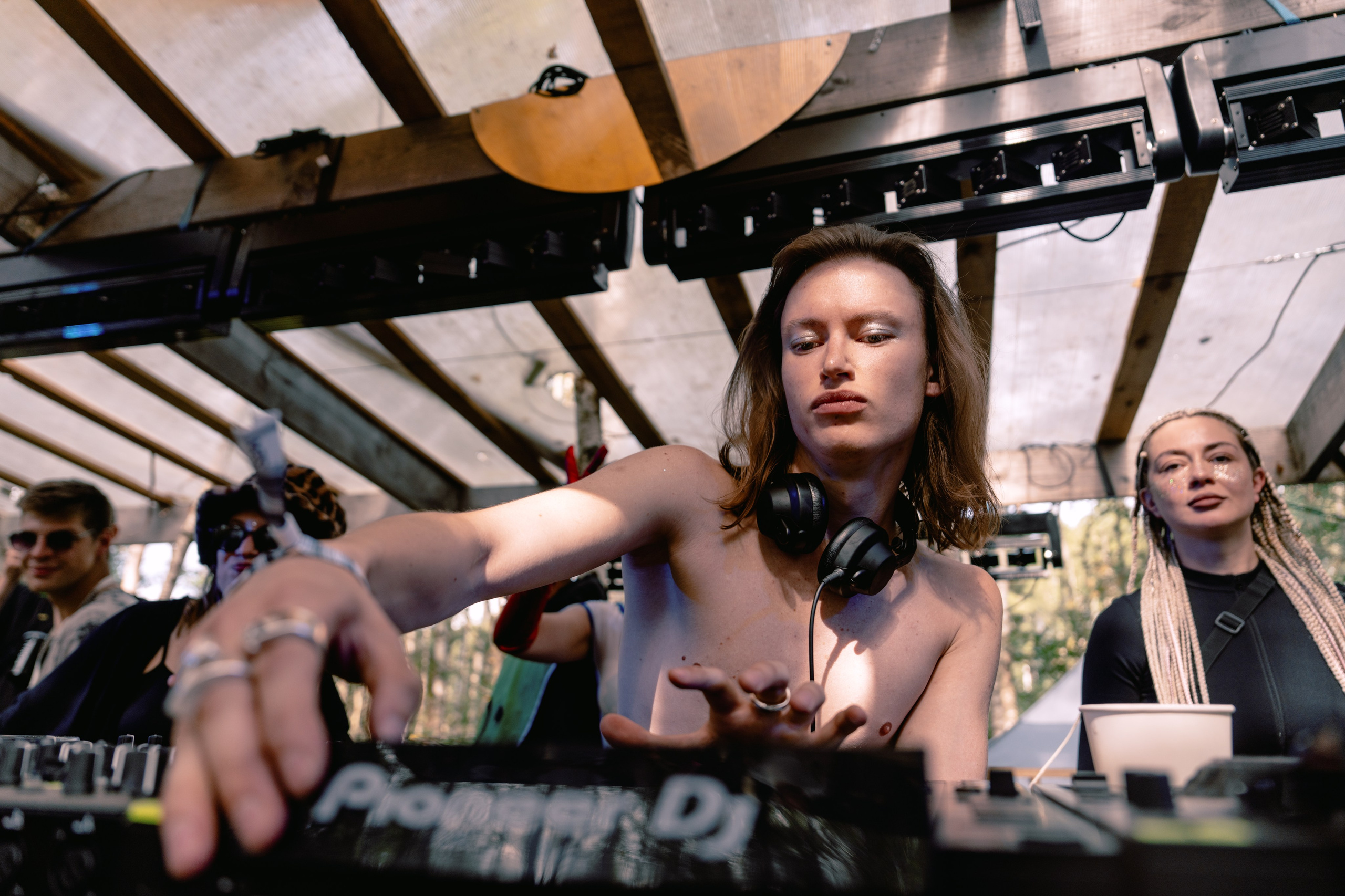 Signal 2024. @tomrus: Рустам Шагиморданов — фотограф