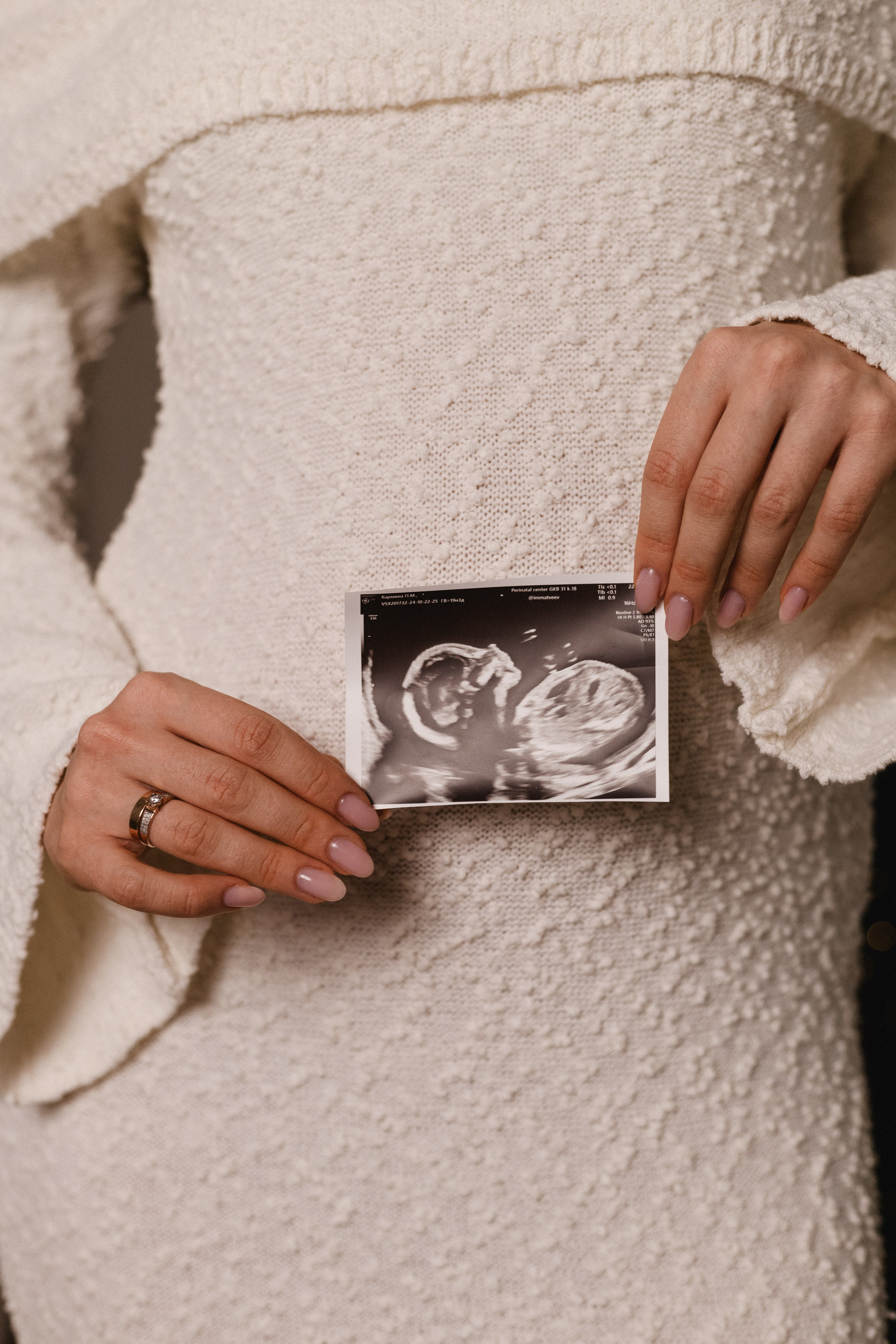 Полина. Главная