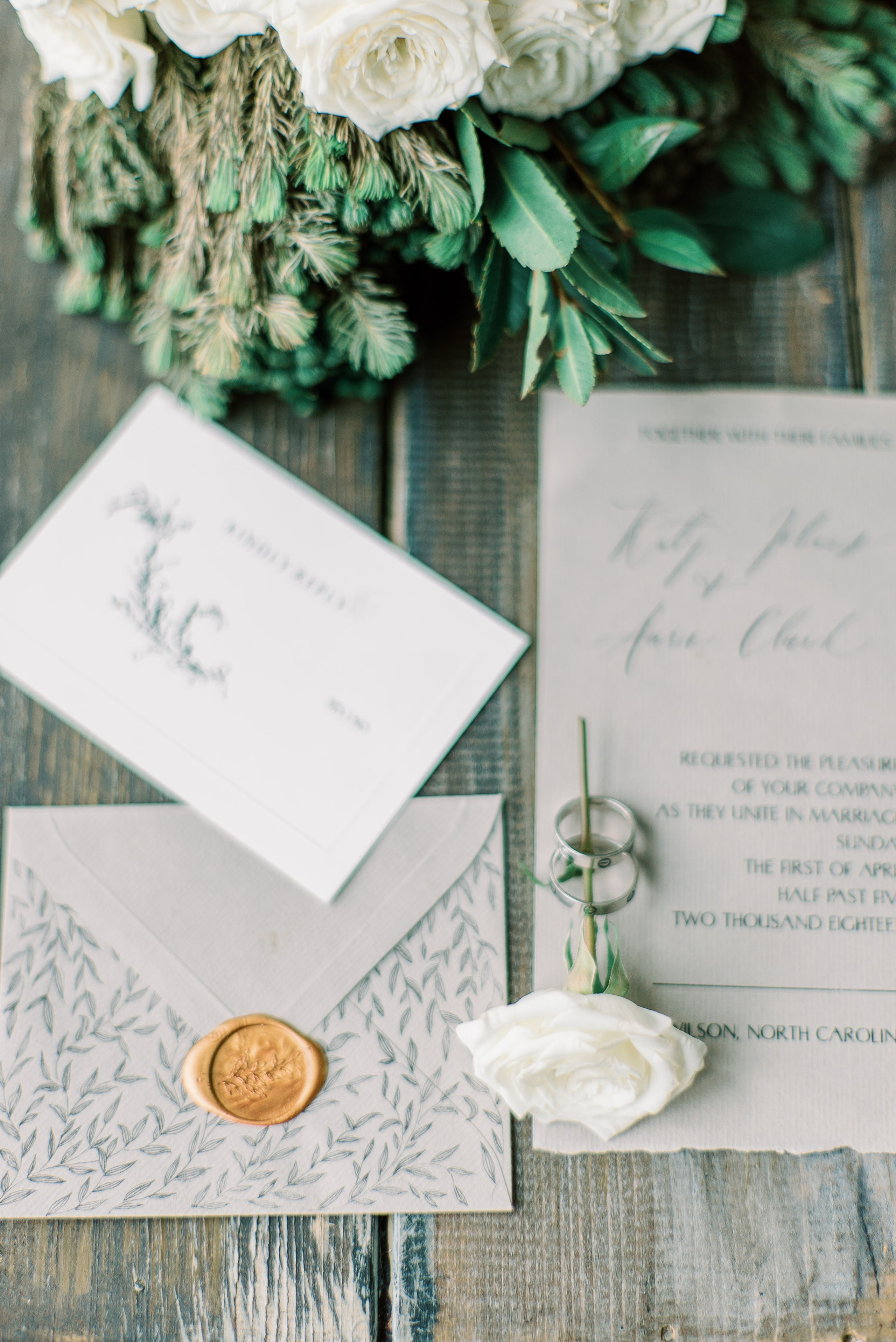 Свадебная зимняя фотосессия, со сборами в студии