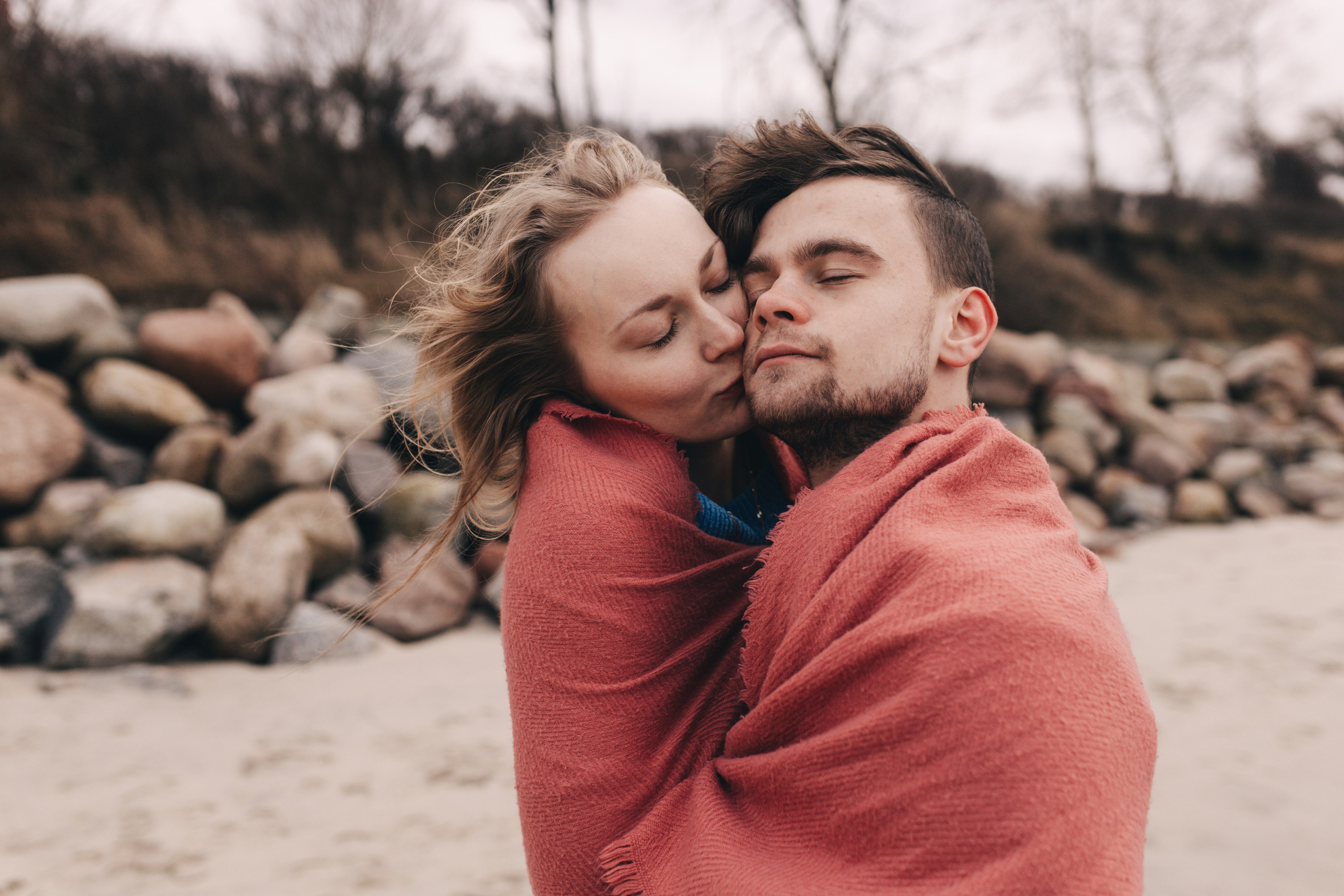 Щека к щеке. Фотограф Амалия Ахмедова, Калининград