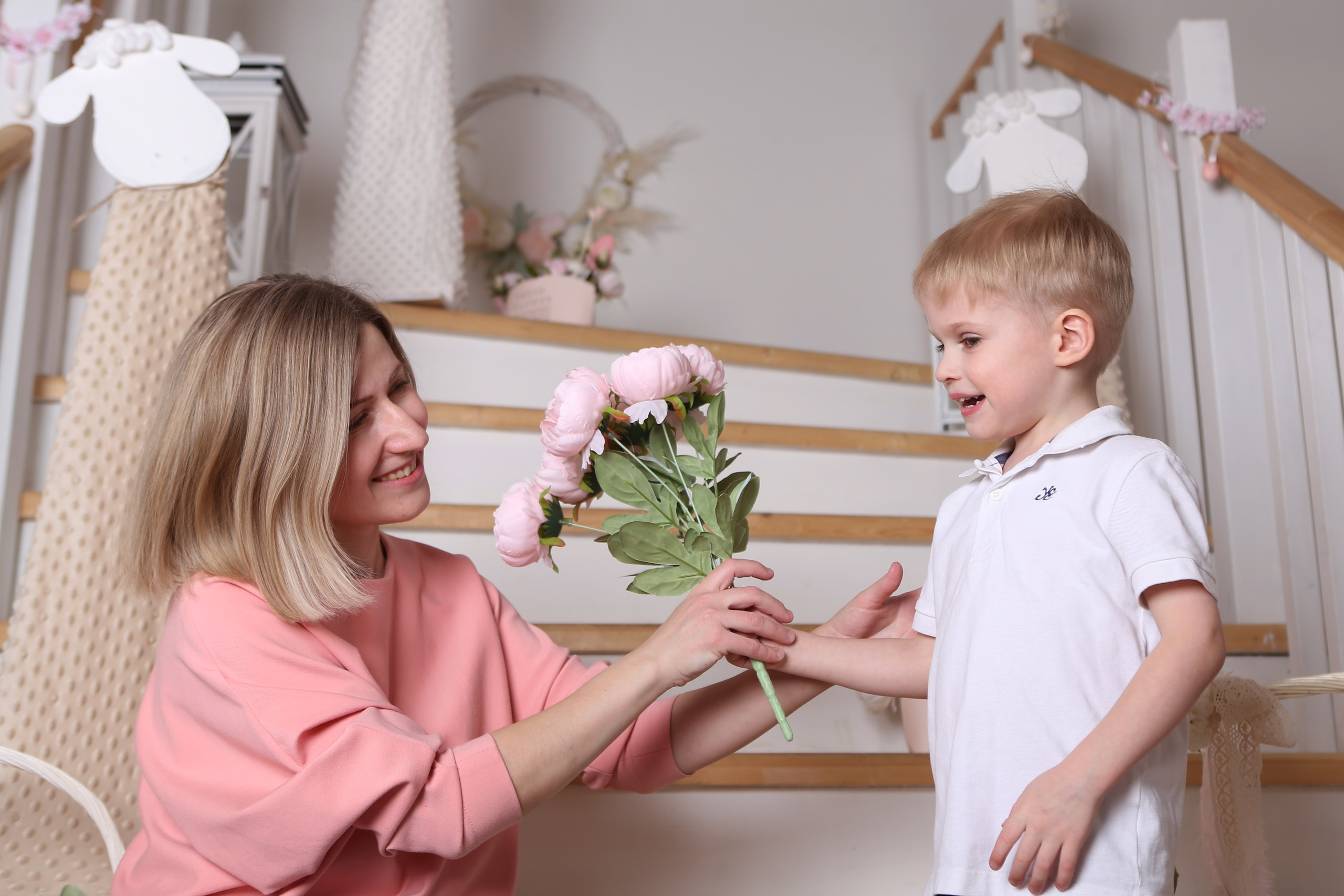 Весенняя. Фотограф в Санкт-Петербурге. Индивидуальная съемка и фотопрогулки