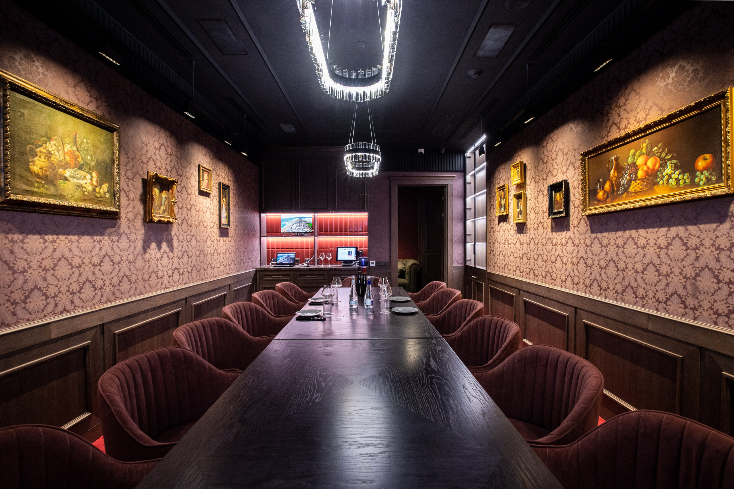 Байки Бар I Интерьер. Репортажный и портретный фотограф в Екатеринбурге Гизатуллин Марат