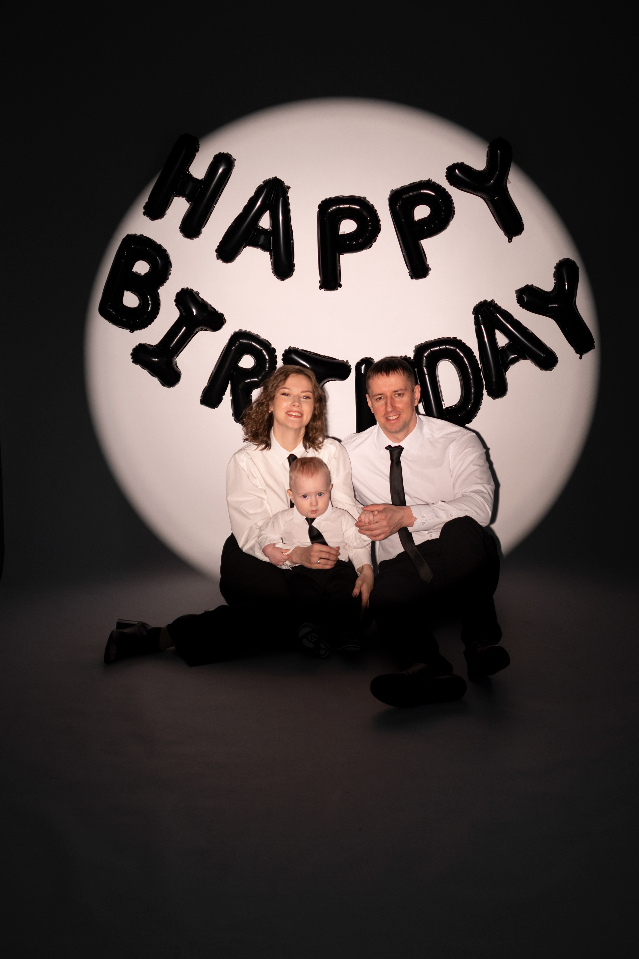 Годовасие Артема. Семейный и свадебный фотограф Губкинский и Ставрополь