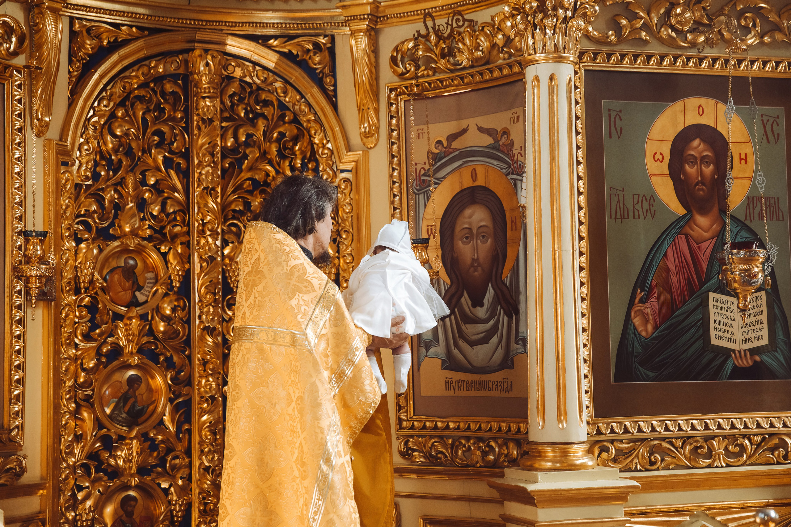 Введенская церковь. Свадебный фотограф Ярославль Ирина Волоцкая