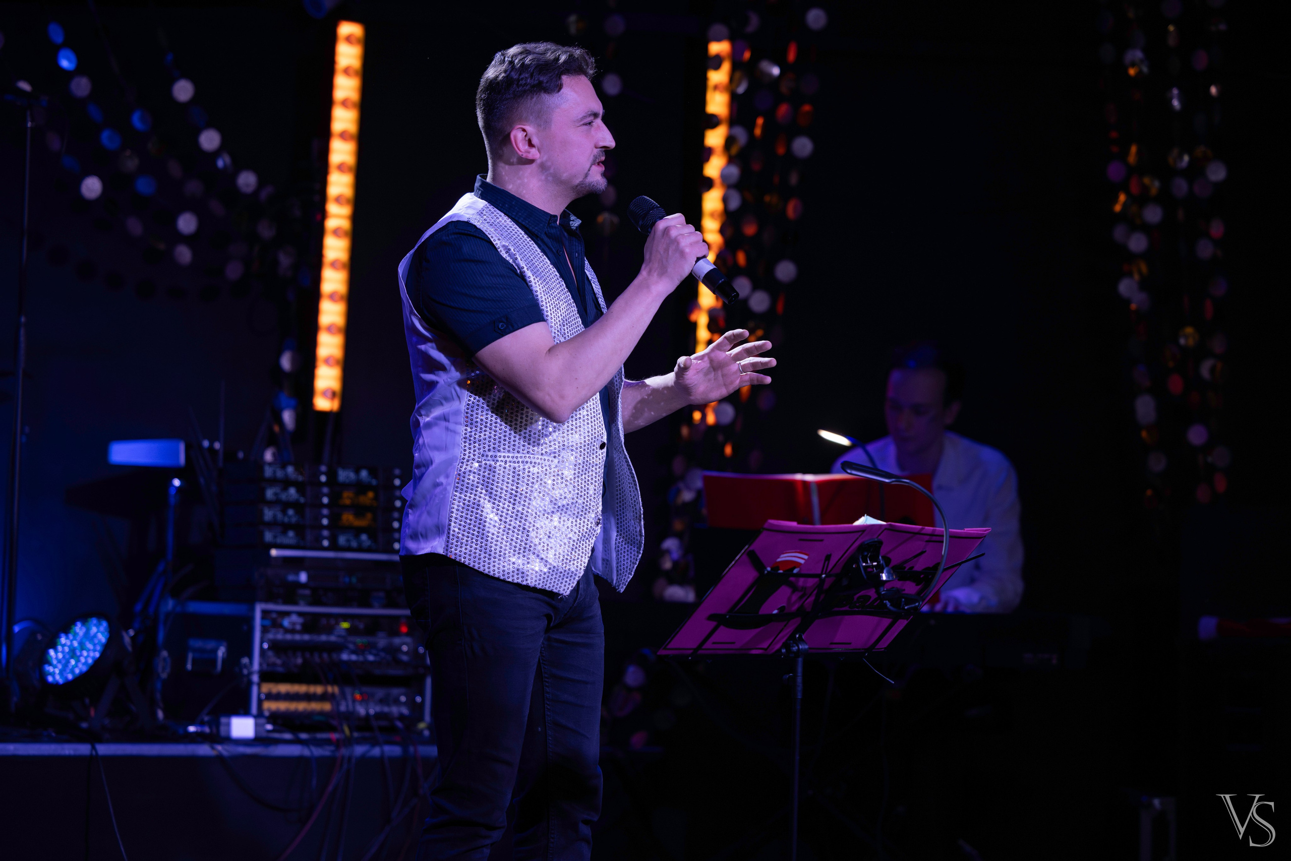 Мюзикл Elf и новогодний концерт Fellowship. Фотограф Виктор Степанов